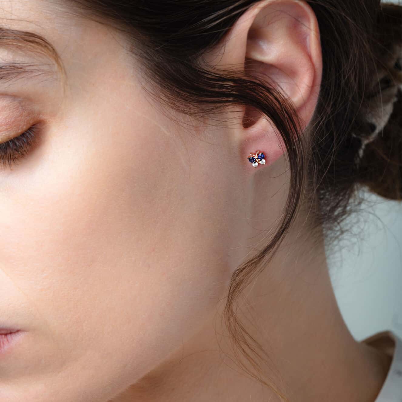 Blue sapphires with white diamonds butterfly earrings — Melina Fachidis (3)