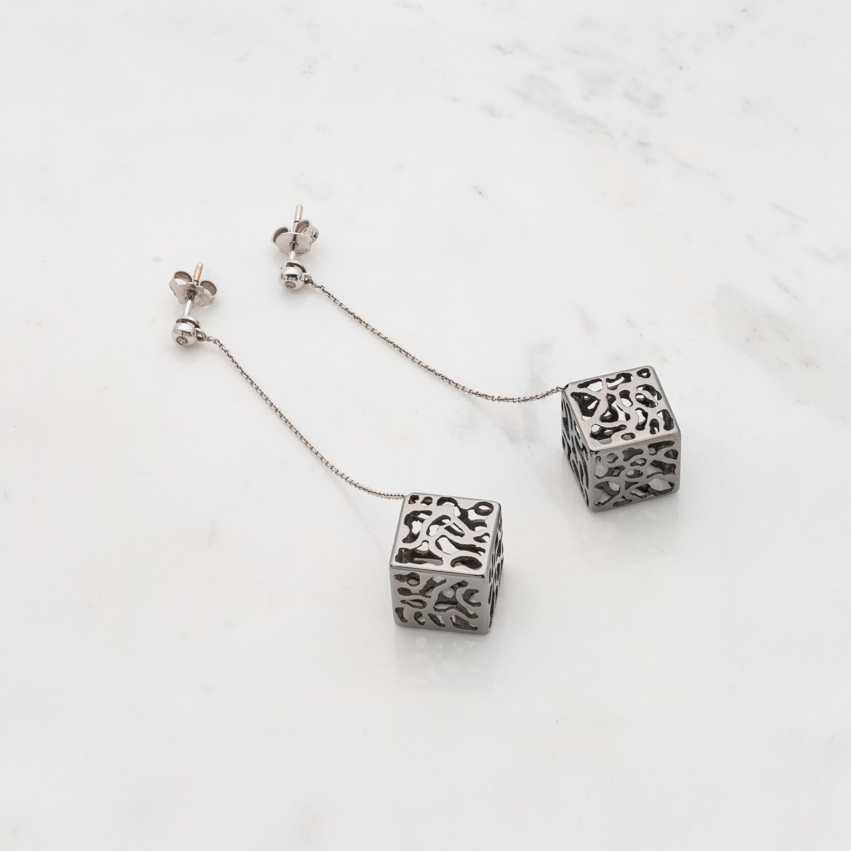 Arabesque cube long earrings — Melina Fachidis (4)