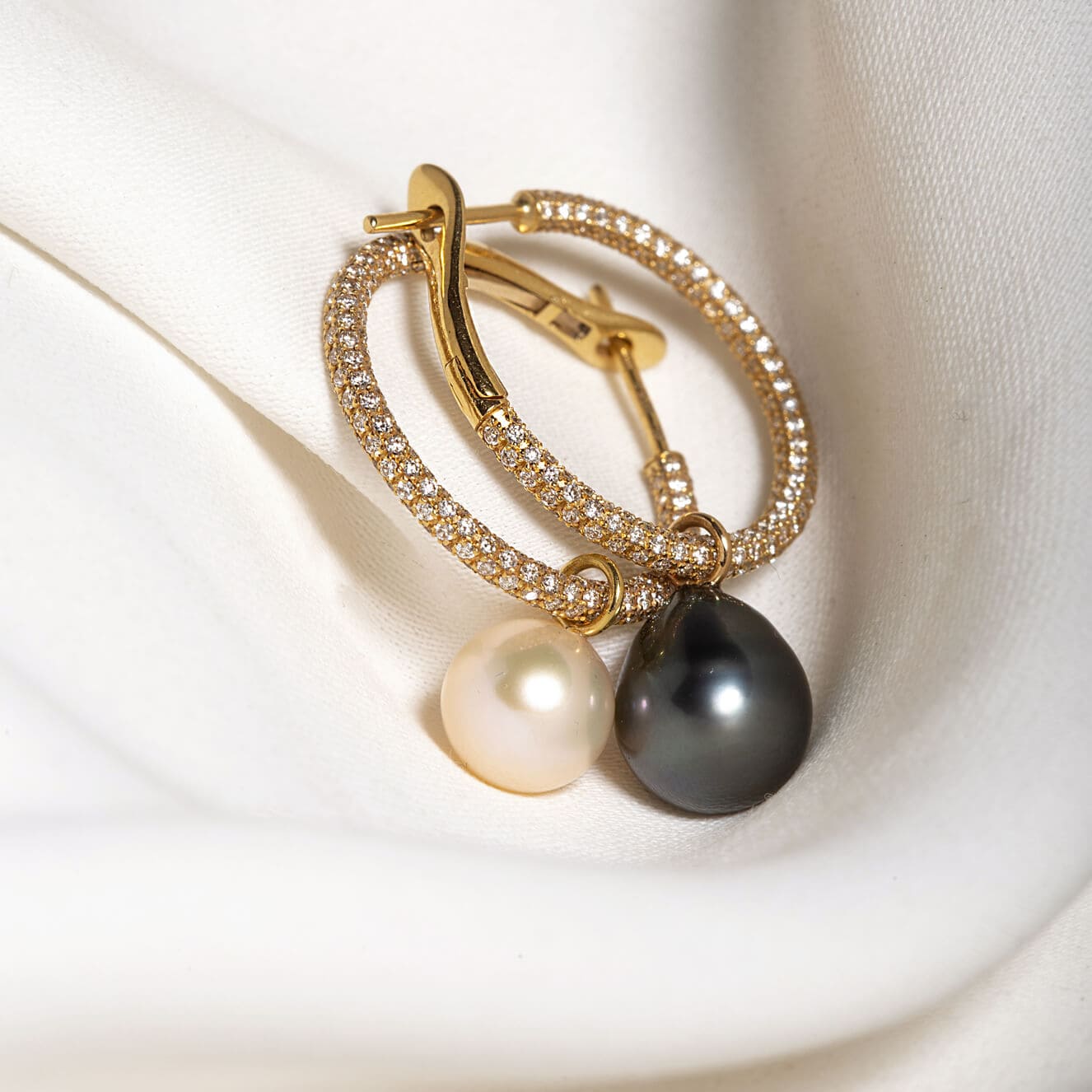 18k yellow gold hoops fully dressed with natural diamonds — Melina Fachidis (2)
