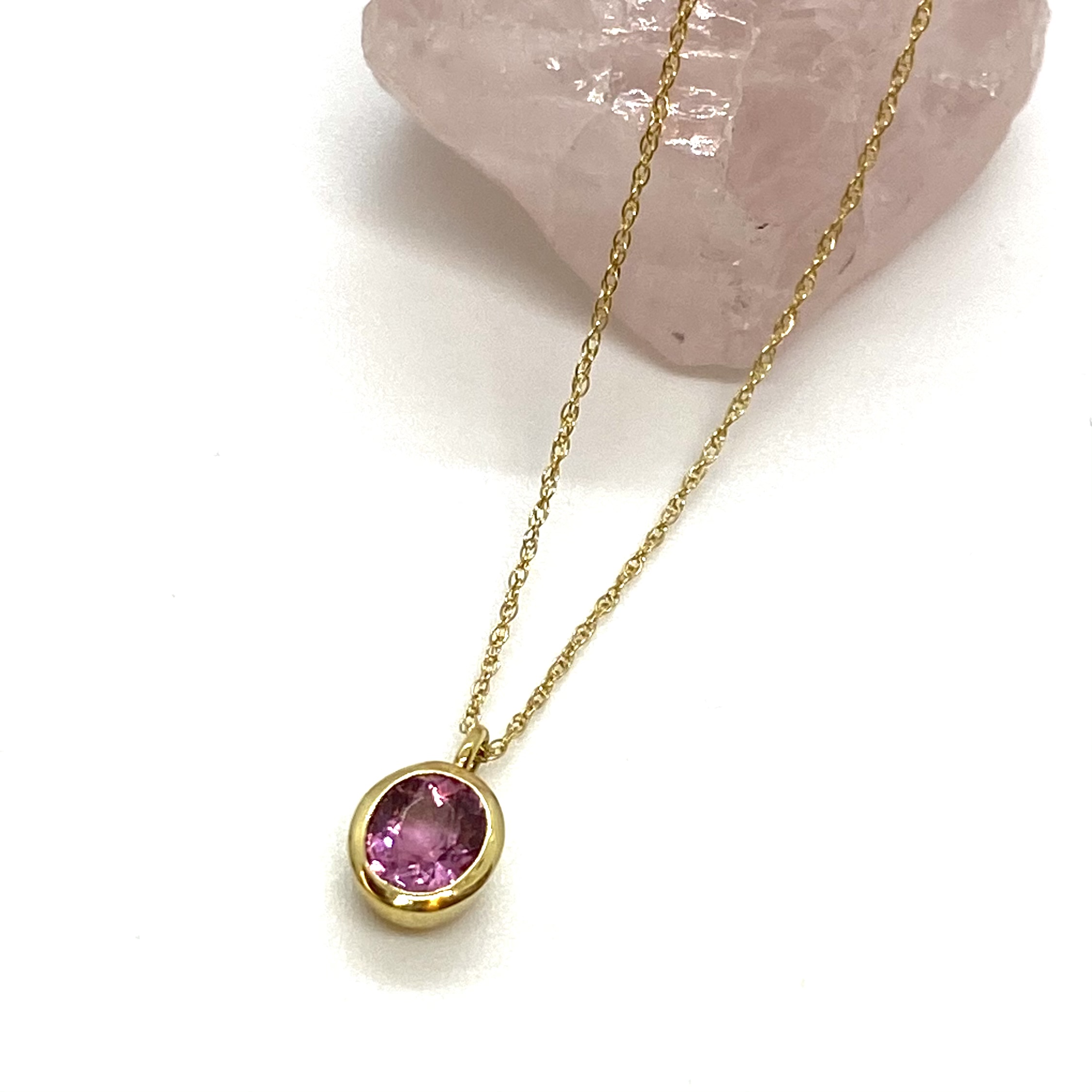 Pink oval tourmaline pendant — Melina Fachidis (3)