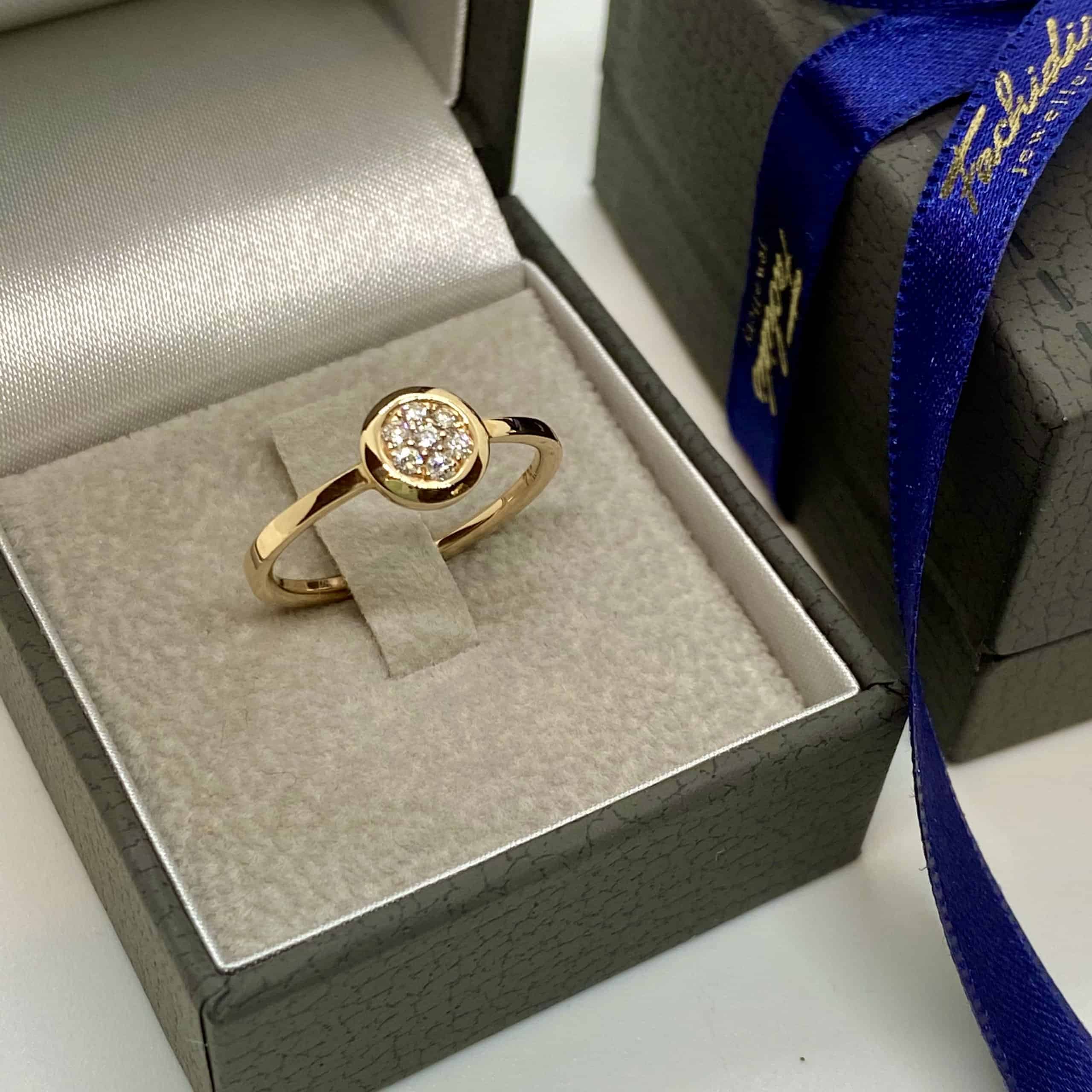 7 diamond solitaire ring — Melina Fachidis (2)