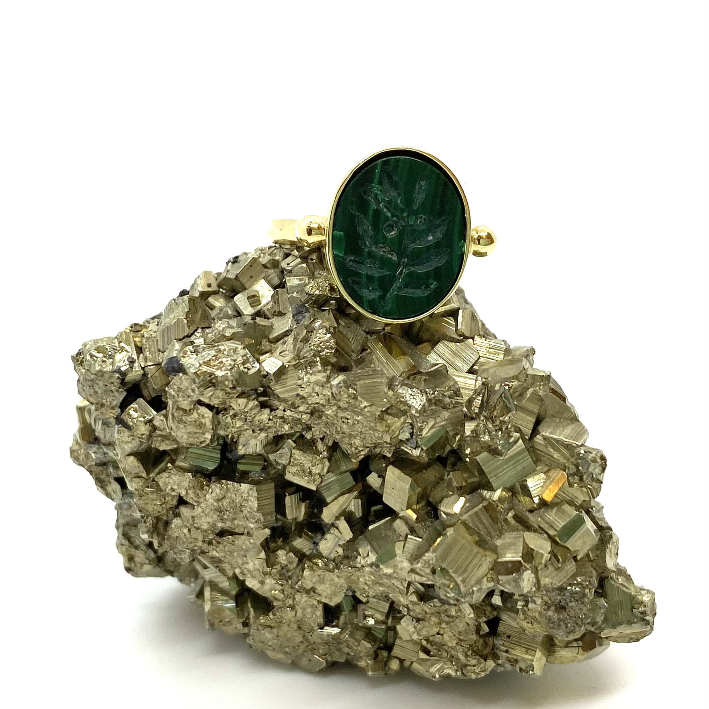 Malachite carved signet ring — Melina Fachidis (2)