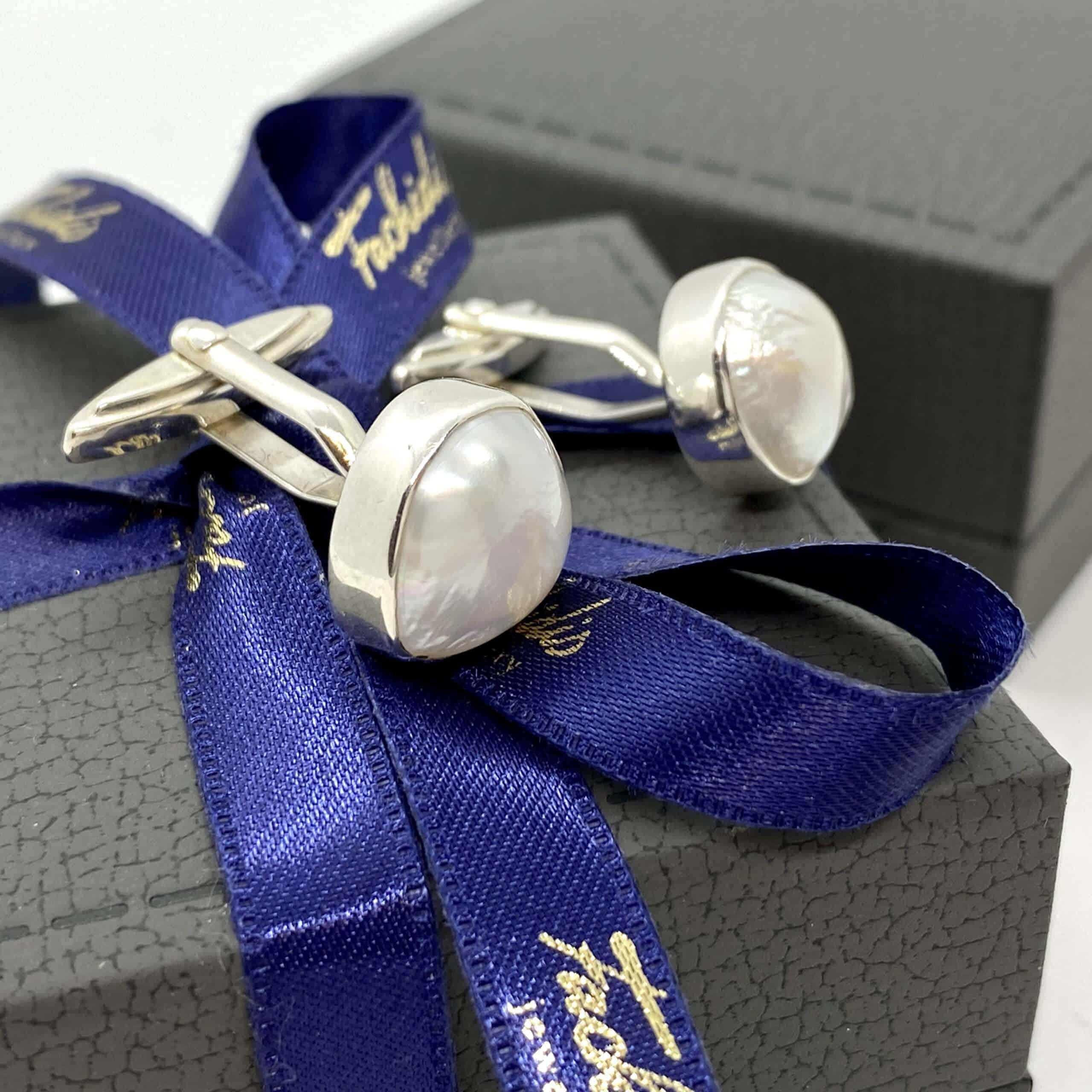 Pearl cufflinks — Melina Fachidis (4)