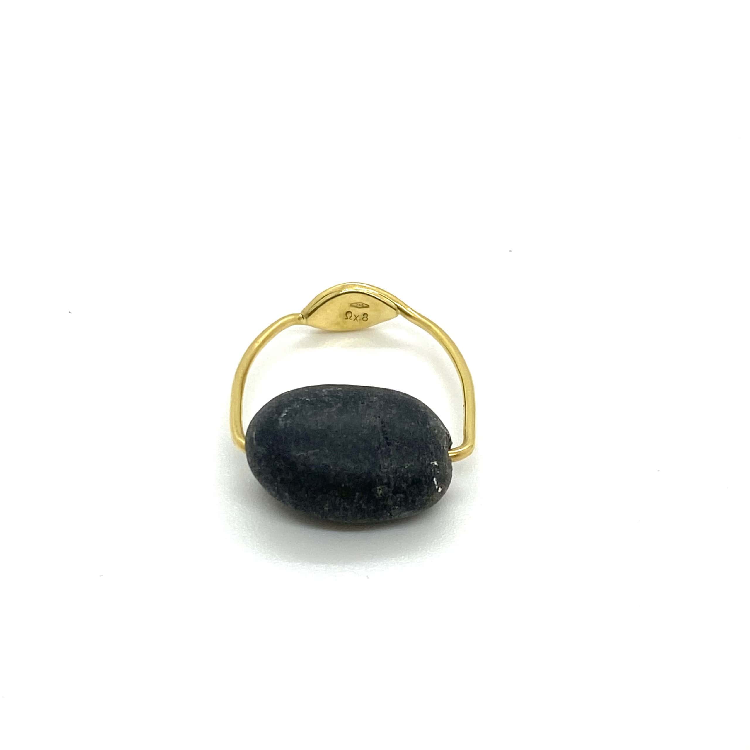 Sea pebble gold wire ring — Melina Fachidis (3)