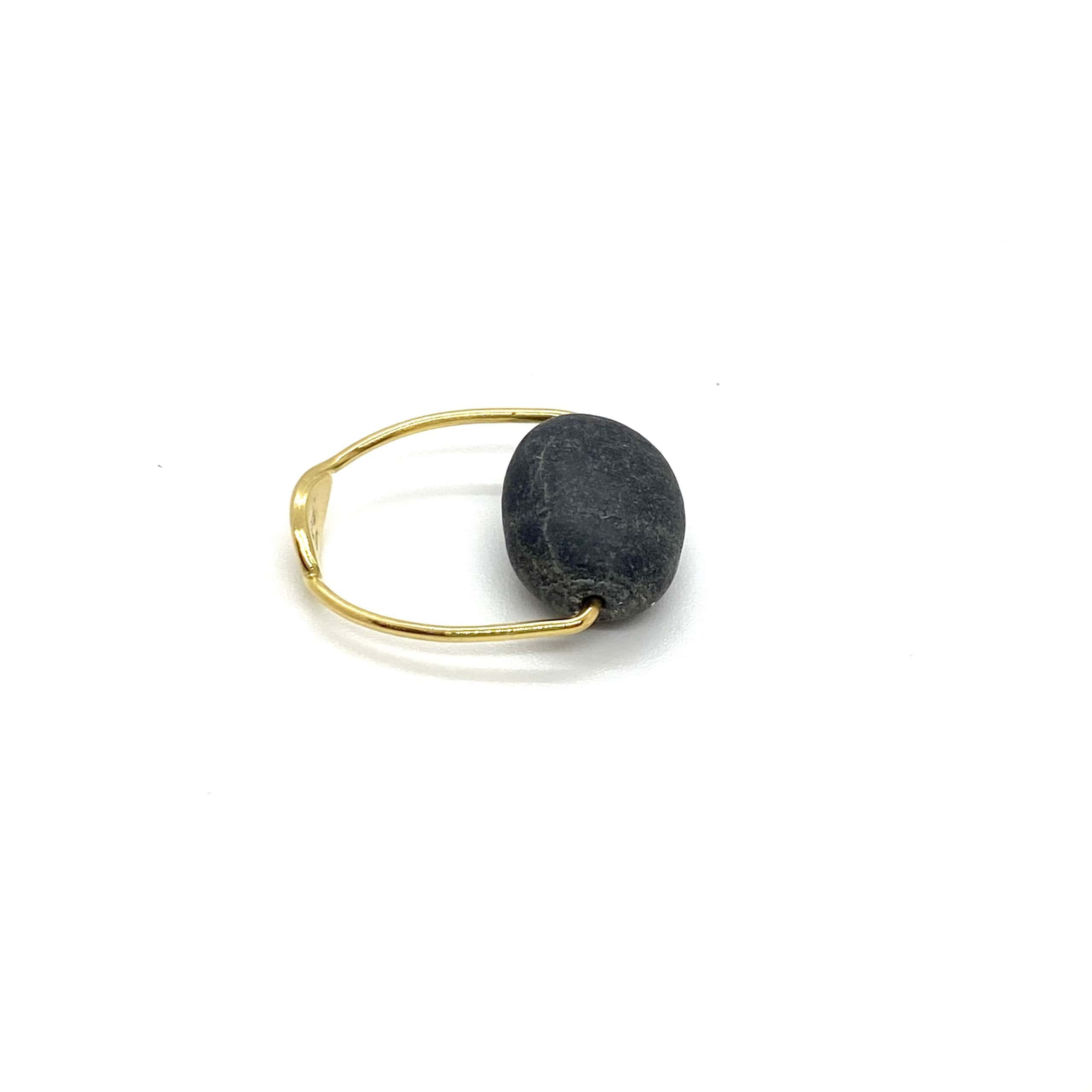 Sea pebble gold wire ring — Melina Fachidis (4)