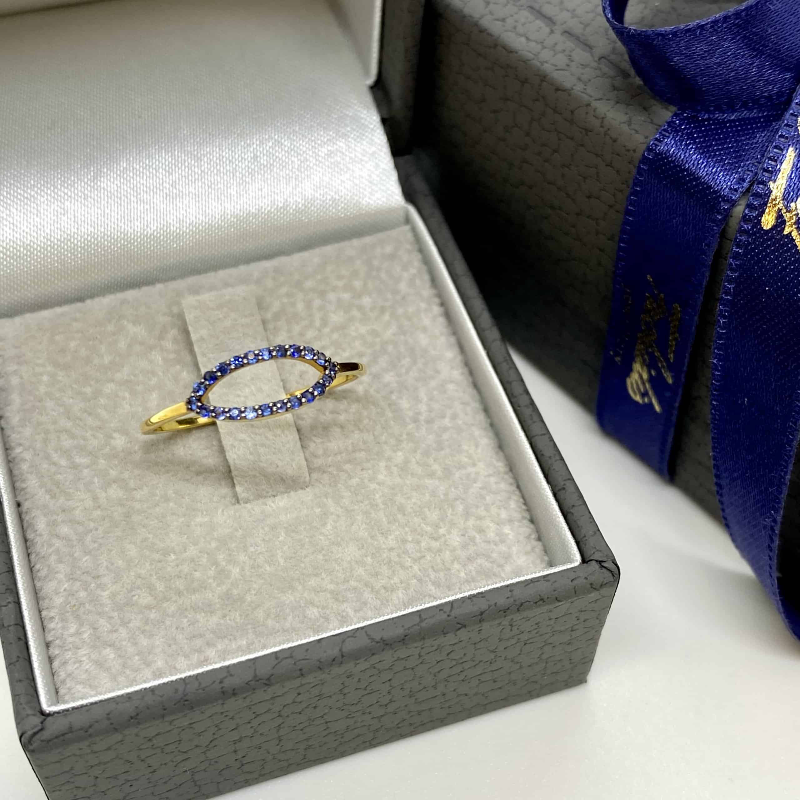 Oval design blue sapphire ring — Melina Fachidis (5)