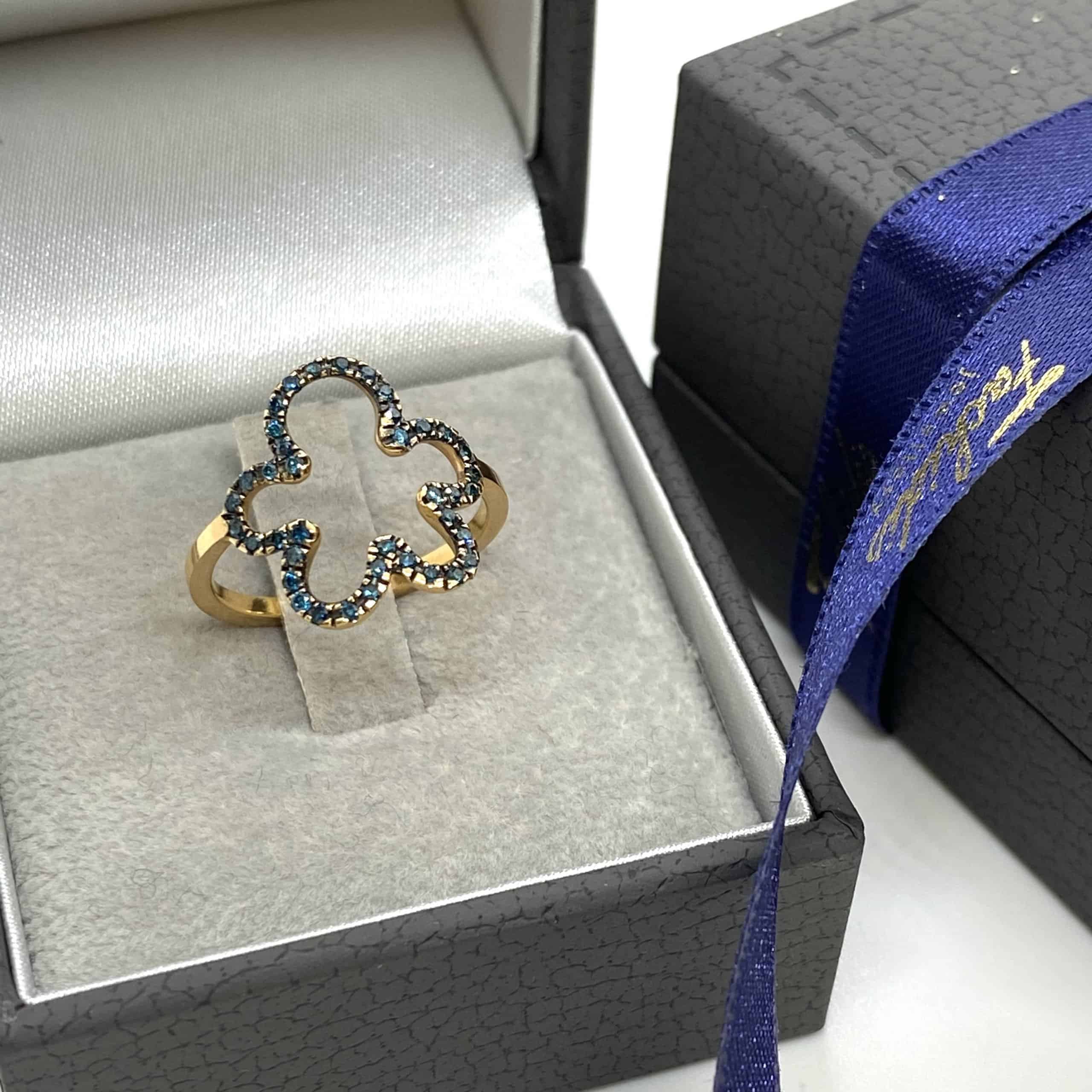 Blue diamonds tattoo chevalier ring — Melina Fachidis (3)