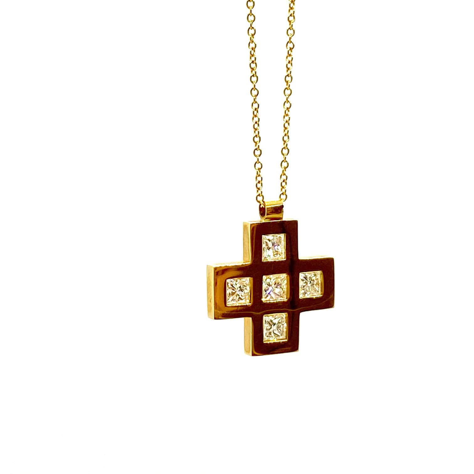 Square princess diamond cross — Melina Fachidis (4)