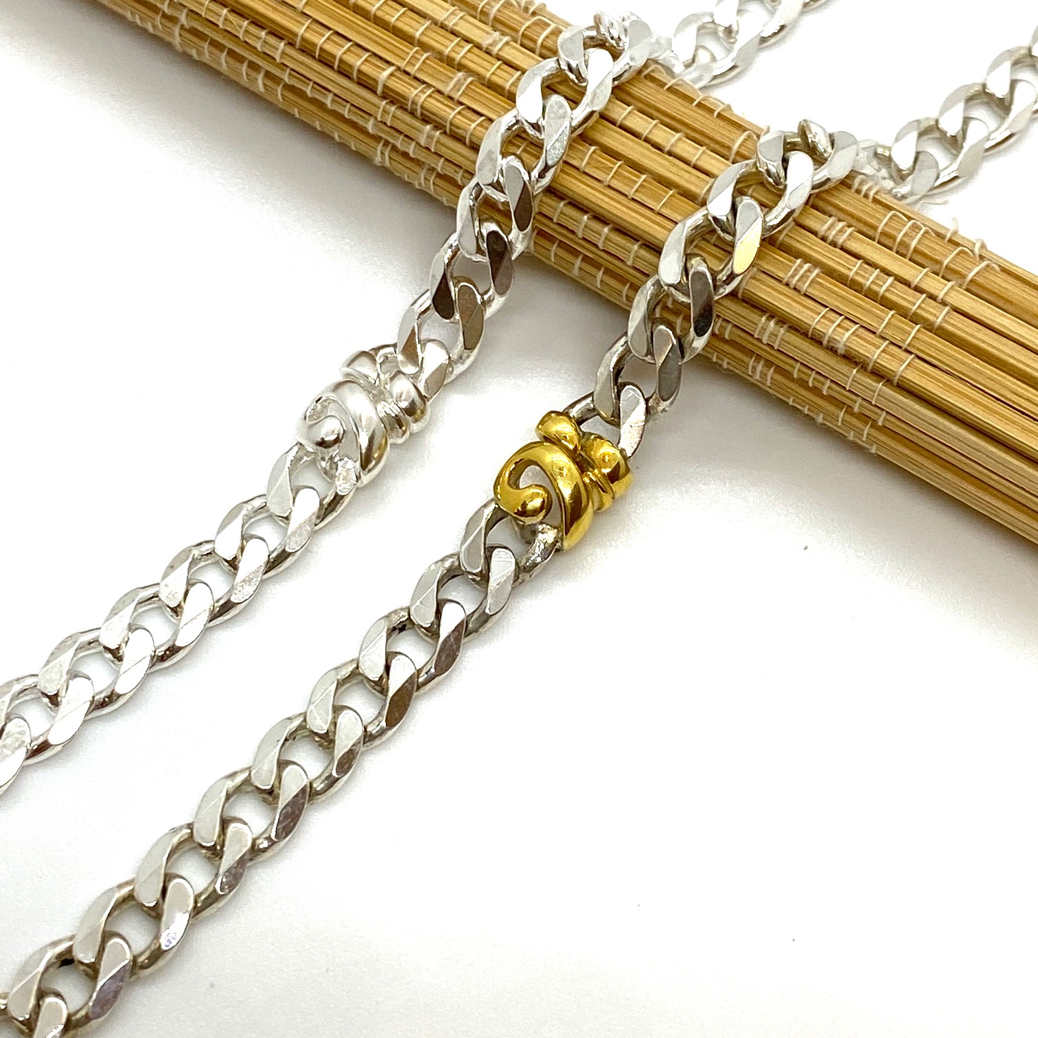 2021 retro silver bracelet — Melina Fachidis (3)