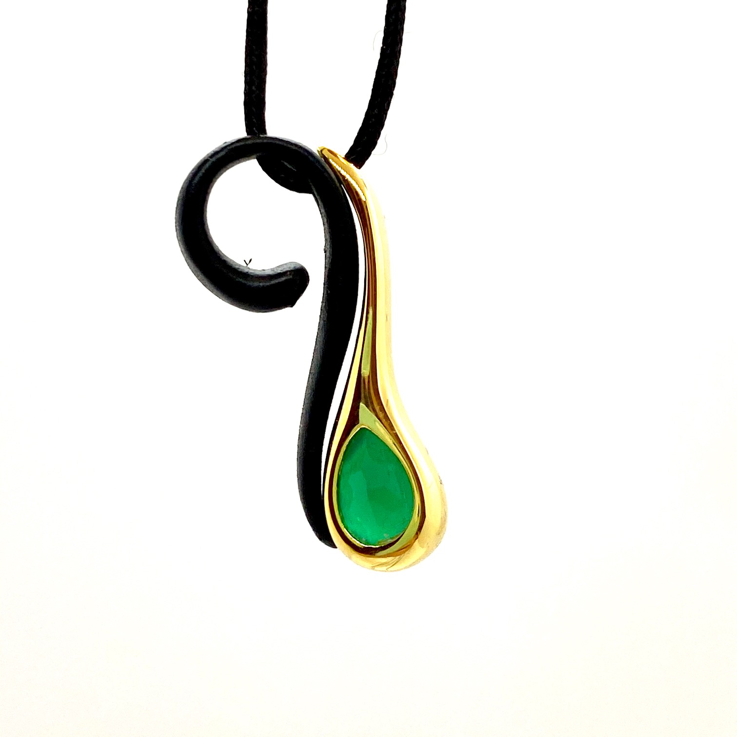 2021 lucky charm pendant — Melina Fachidis (3)
