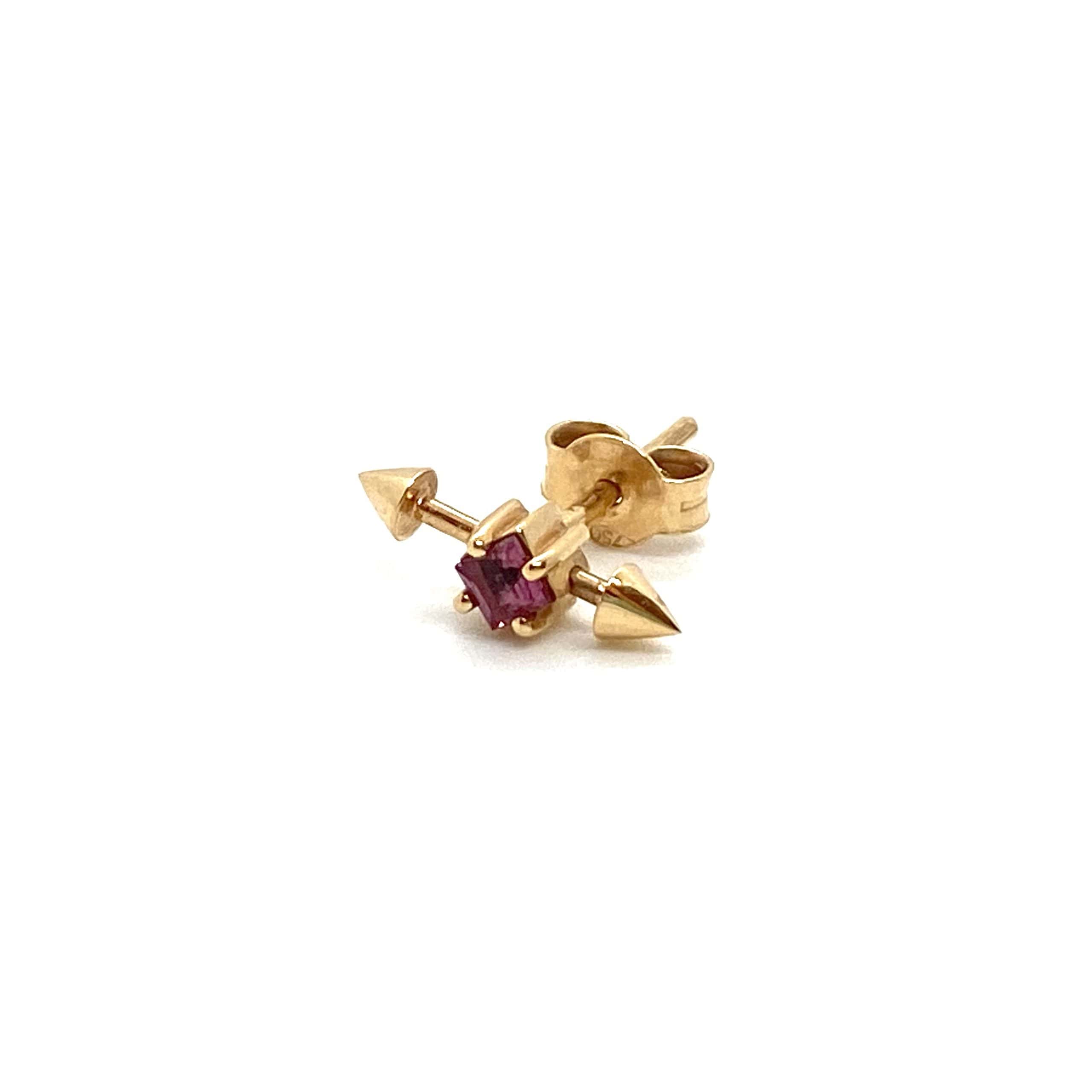 Stud arrow single earring — Melina Fachidis (3)