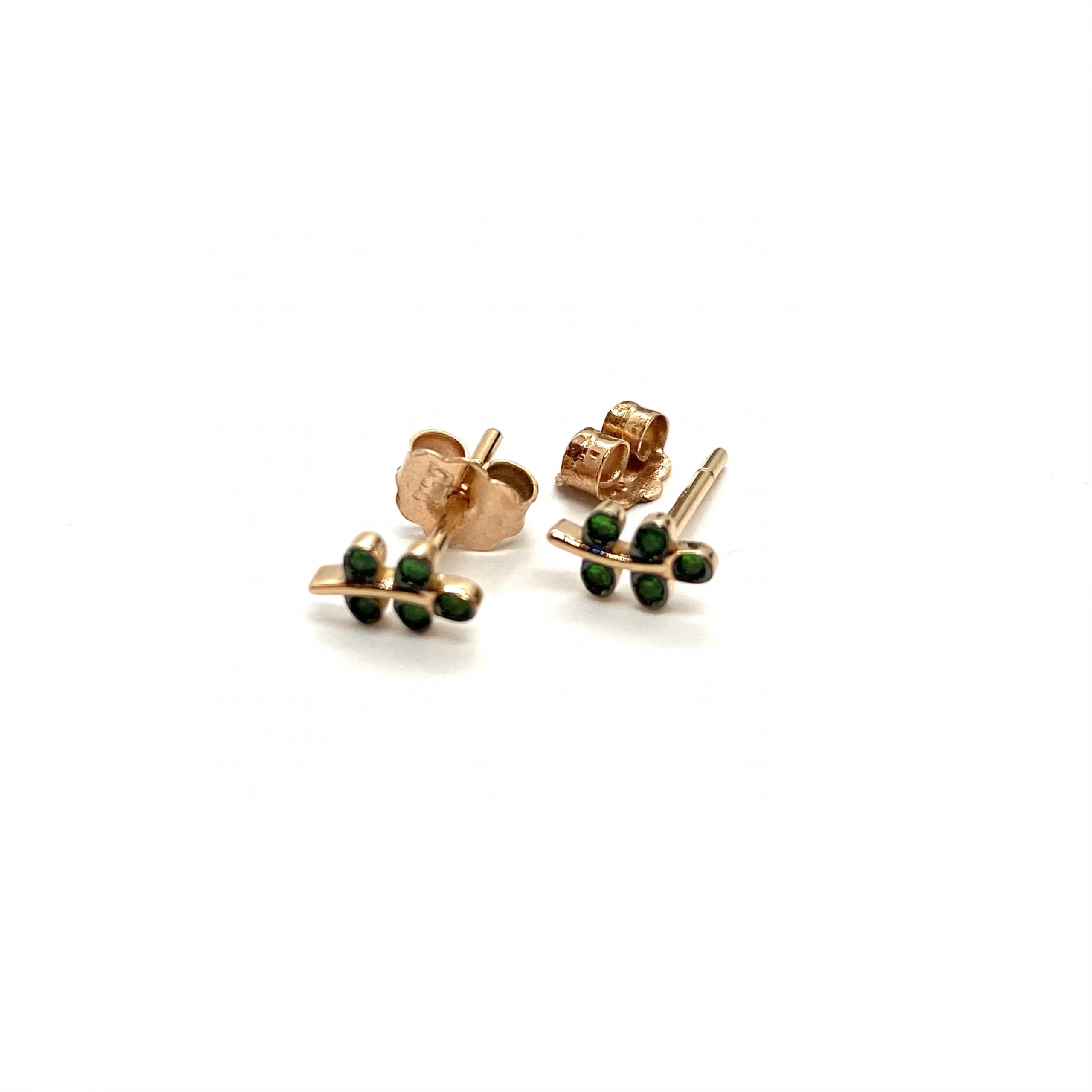 Leaf stud tzavorite earrings — Melina Fachidis (3)