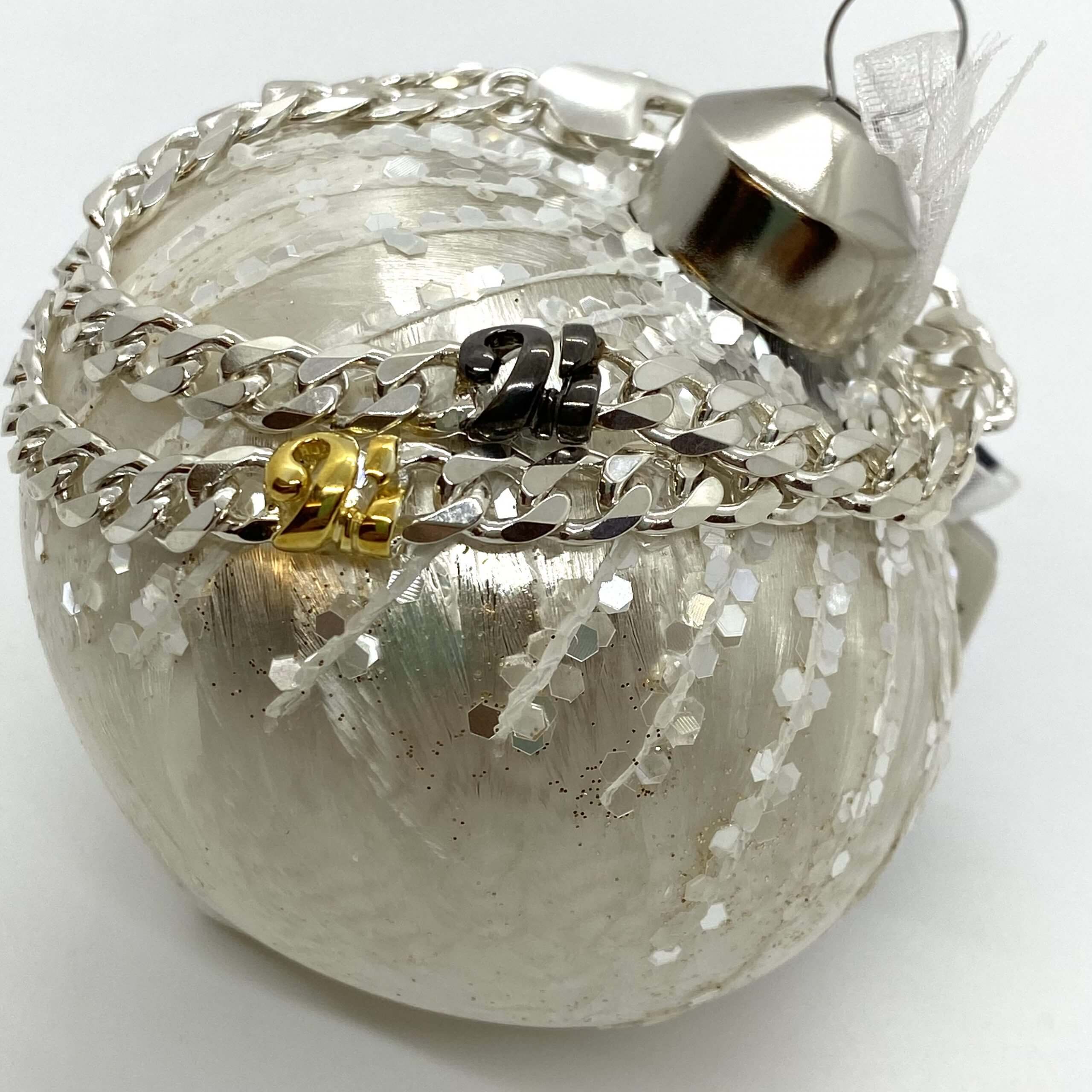 2021 retro silver bracelet — Melina Fachidis (11)