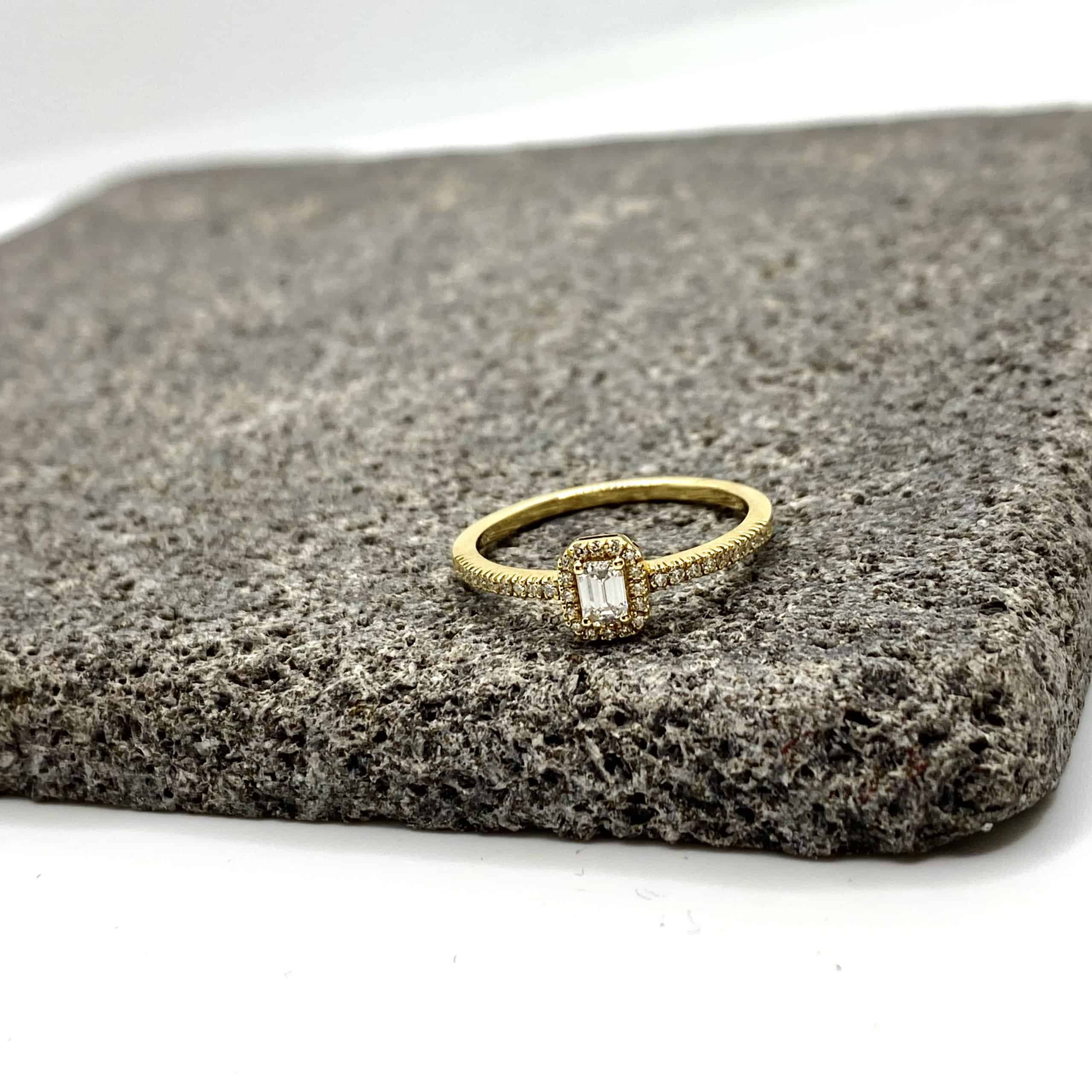 Baguette cut diamond engagement ring — Melina Fachidis (3)