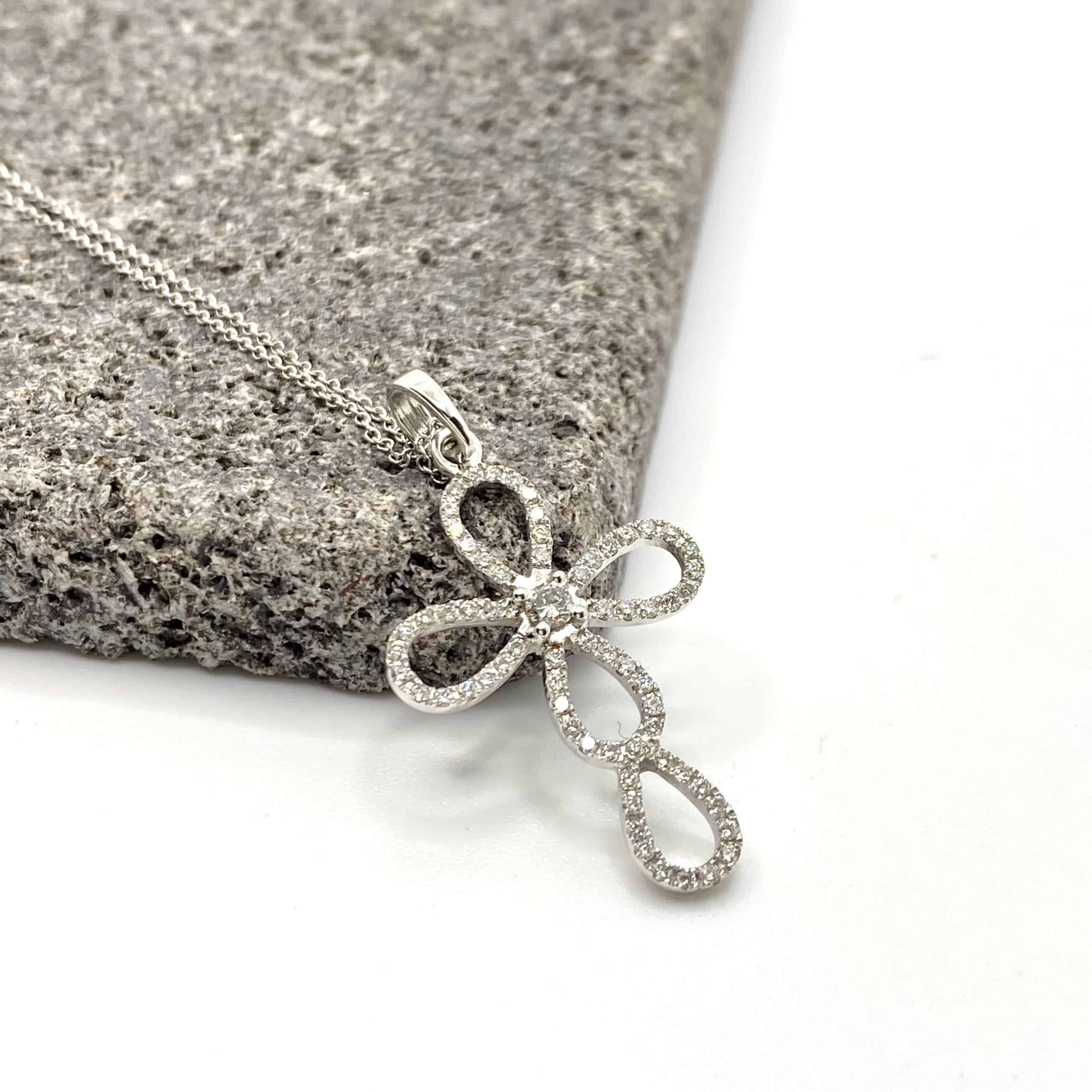 Drop-shaped diamond cross — Melina Fachidis (3)