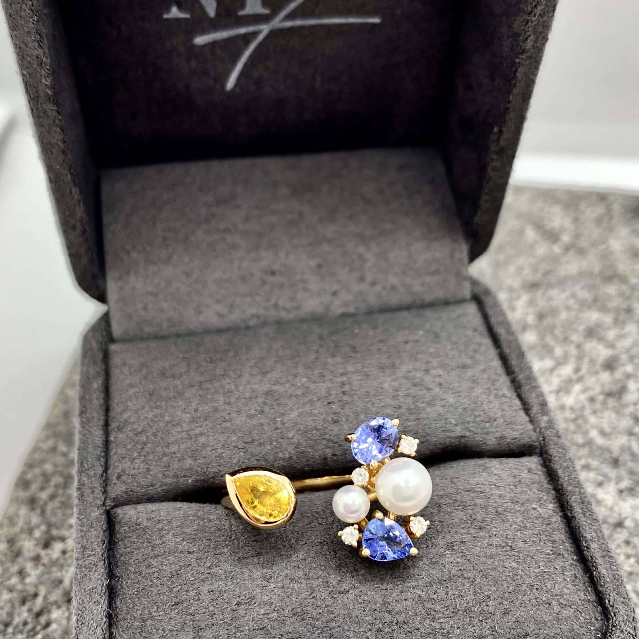 Blue yellow sapphire cluster ring with diamonds pearls — Melina Fachidis (4)