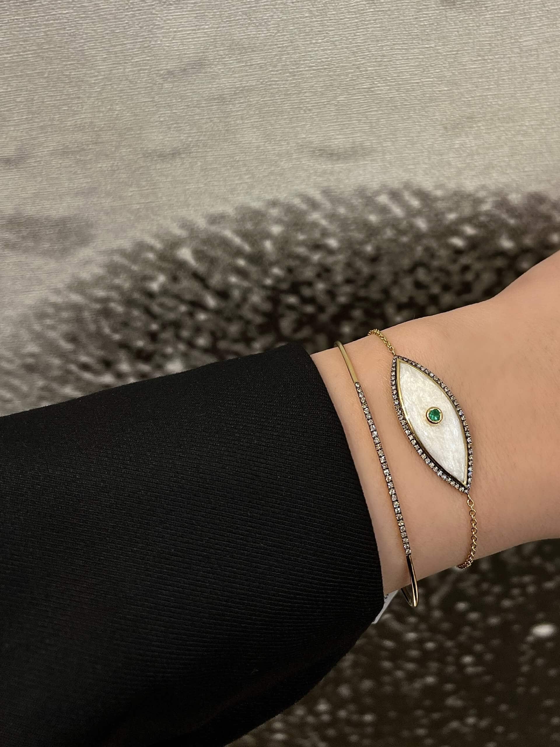 Pearly eye shaped diamond and emerald bracelet — Melina Fachidis (4)
