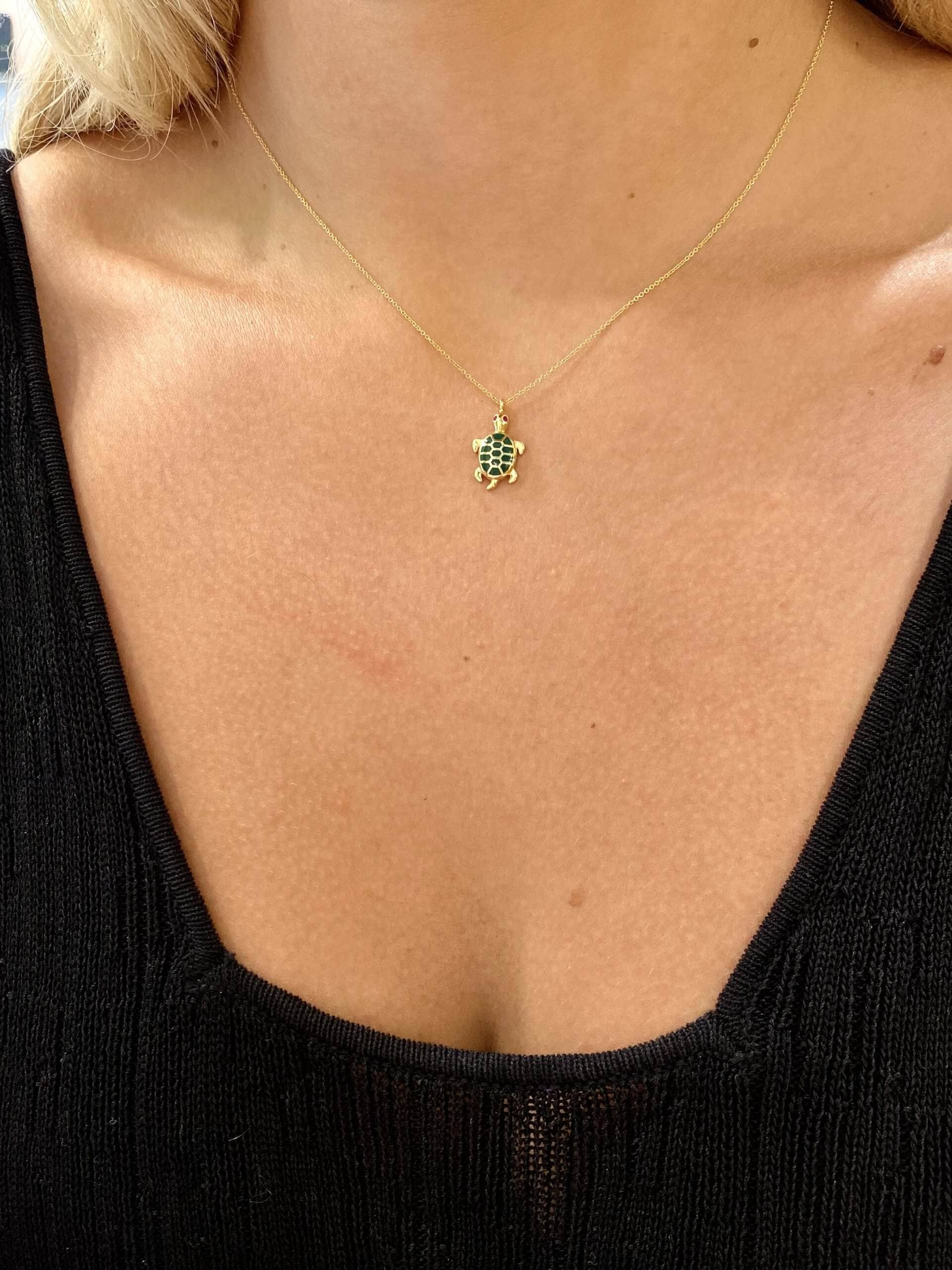Enamel sea turtle pendant — Melina Fachidis (5)