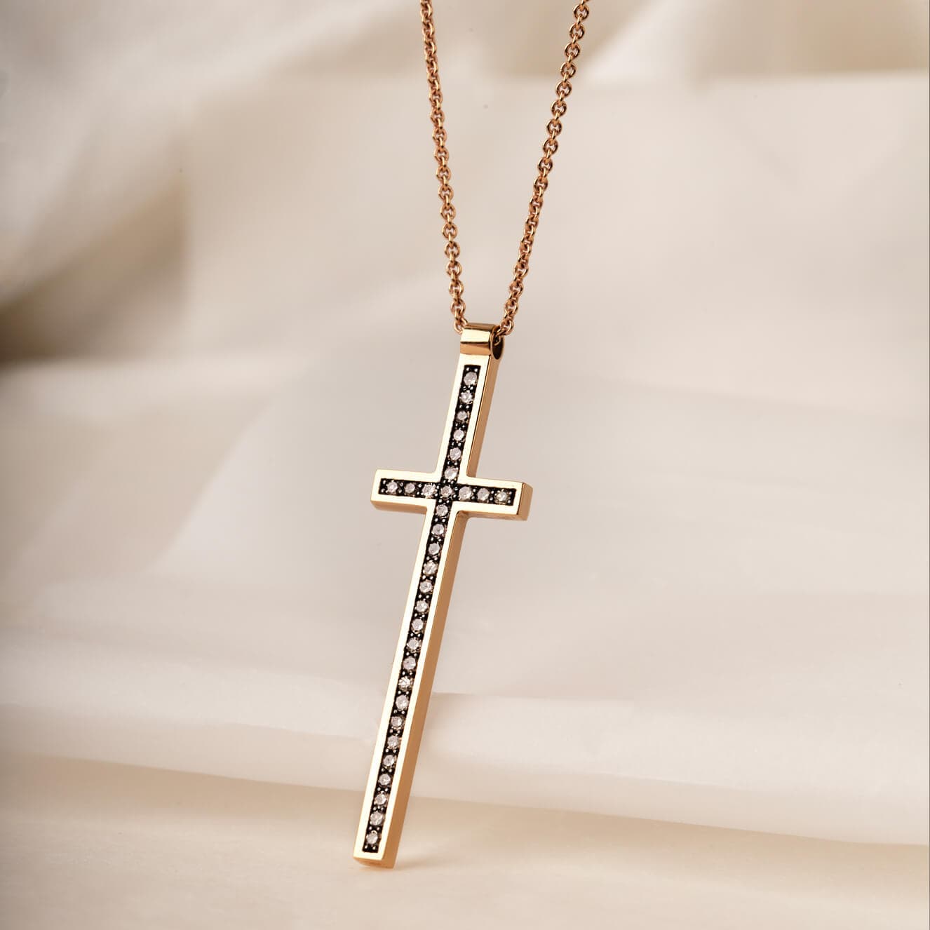 Long champagne diamond cross — Melina Fachidis (2)
