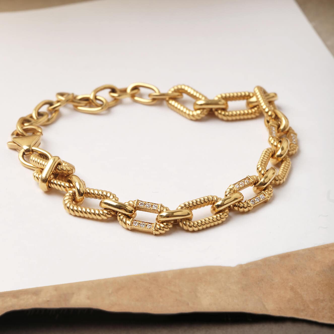 Oval linked chain bracelet — Melina Fachidis (3)