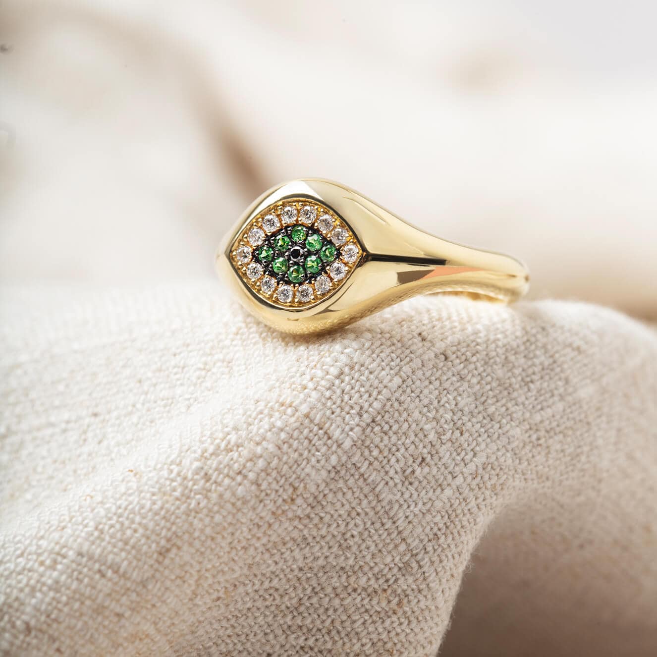 Eye chevalier ring — Melina Fachidis (3)