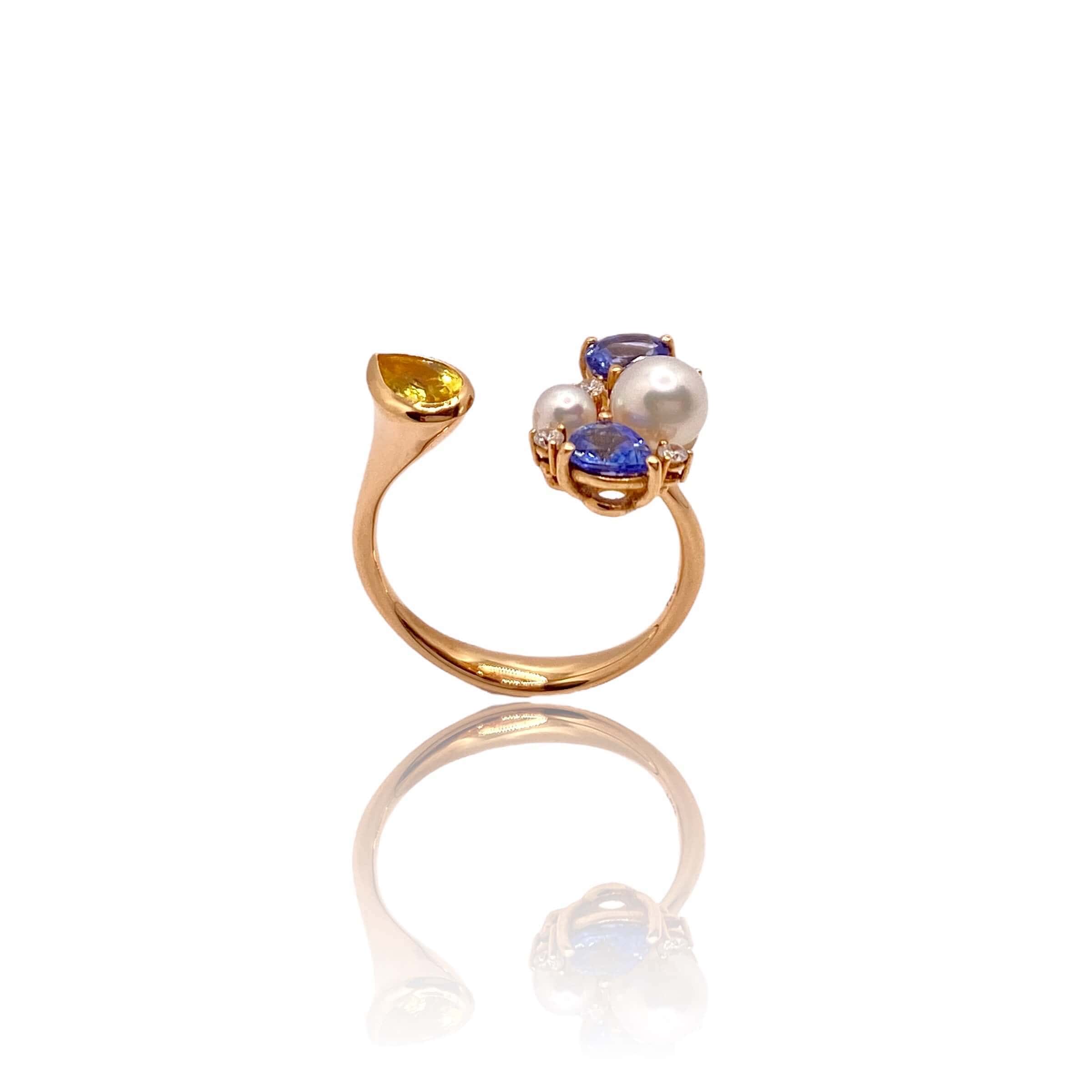 Blue yellow sapphire cluster ring with diamonds pearls — Melina Fachidis (2)