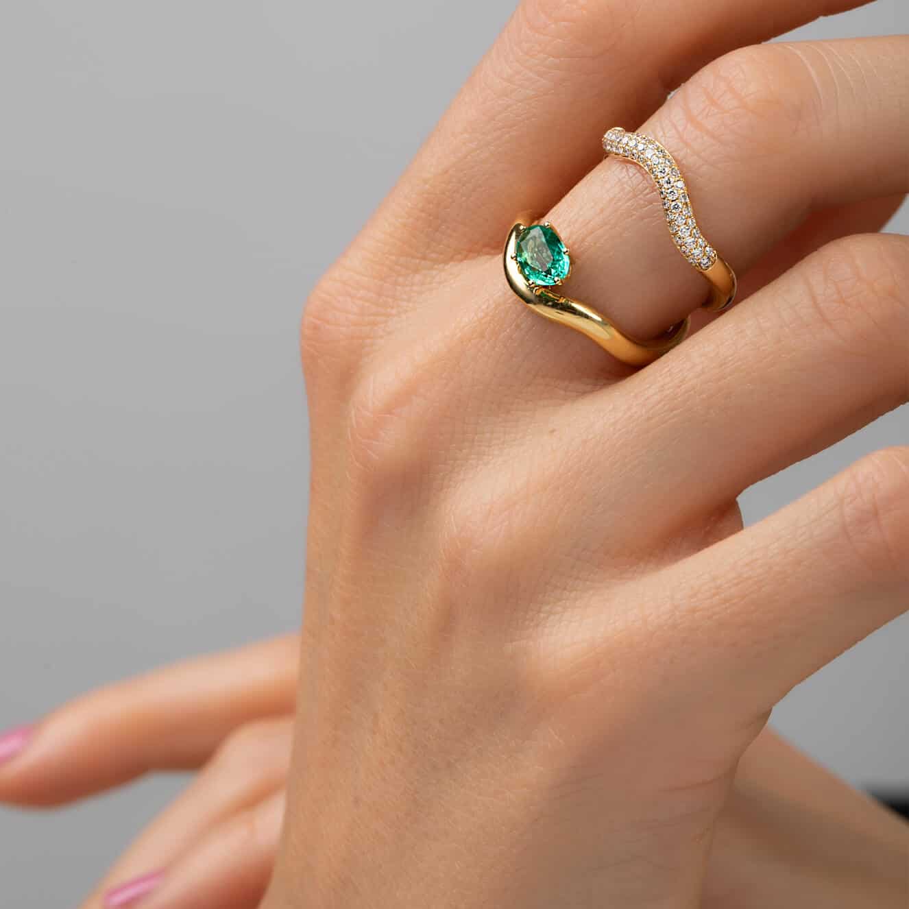 Double wavy ring with emerald and diamonds — Melina Fachidis (3)