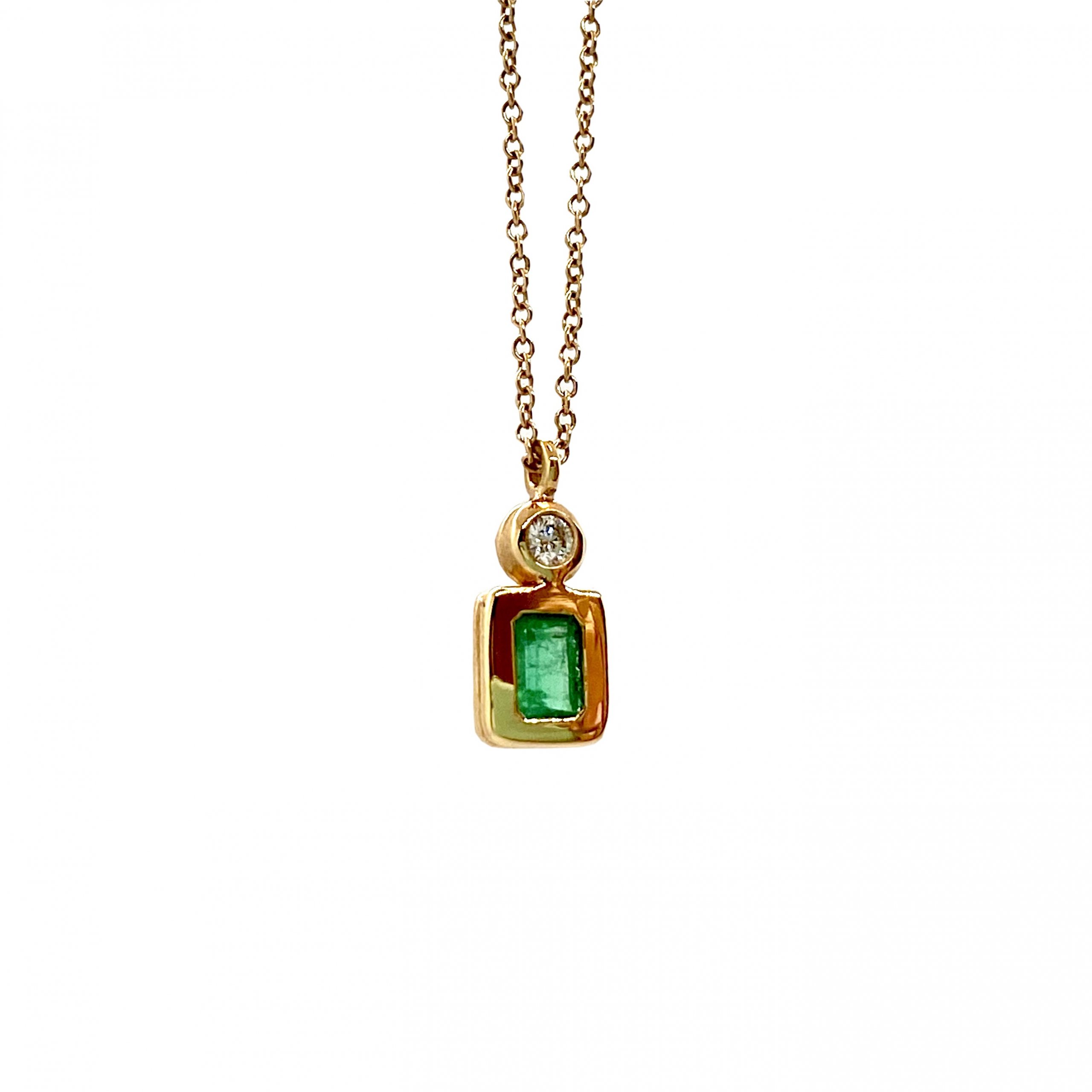 Emerald and diamond geometric pendant — Melina Fachidis (3)