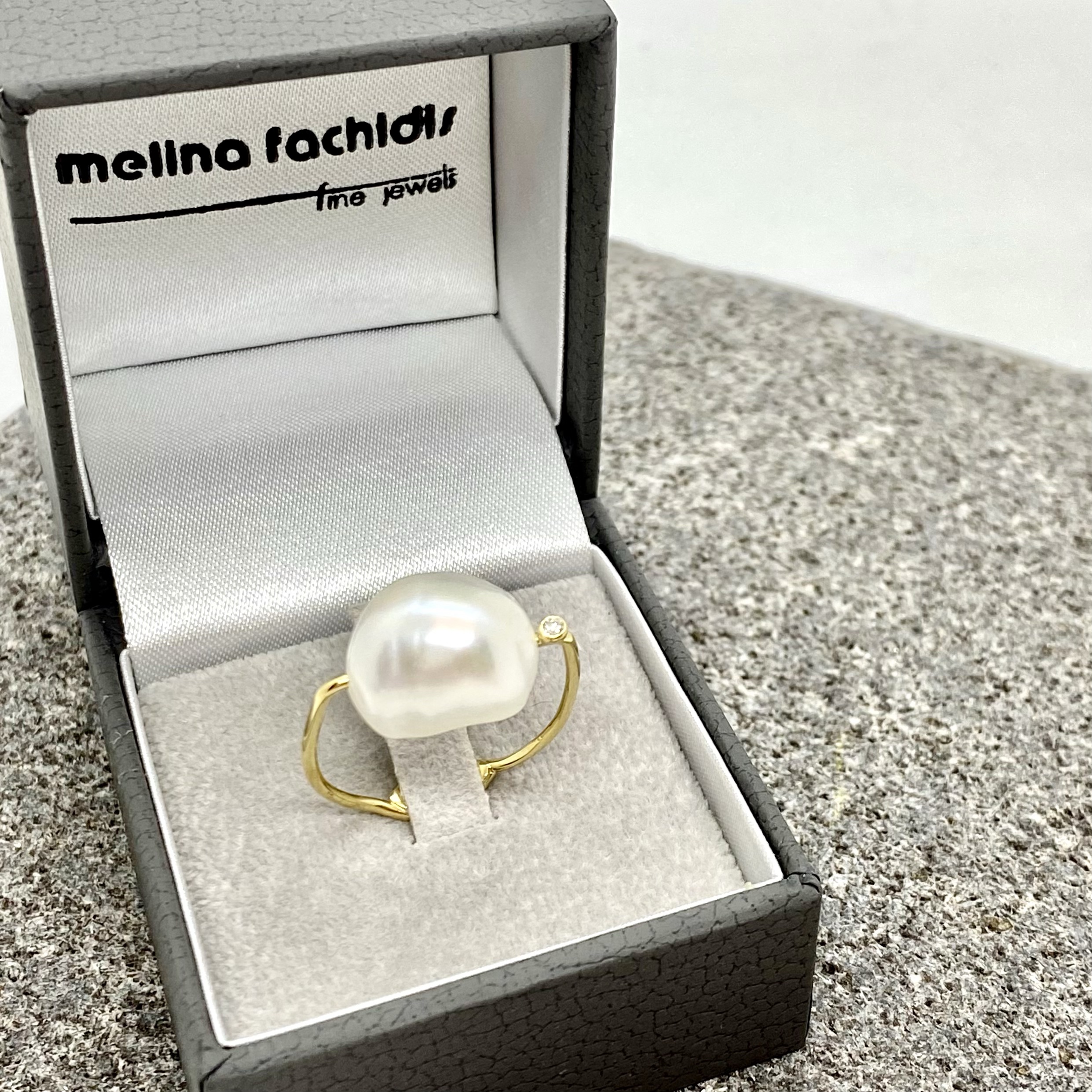 Pearl and diamond wire ring — Melina Fachidis (4)