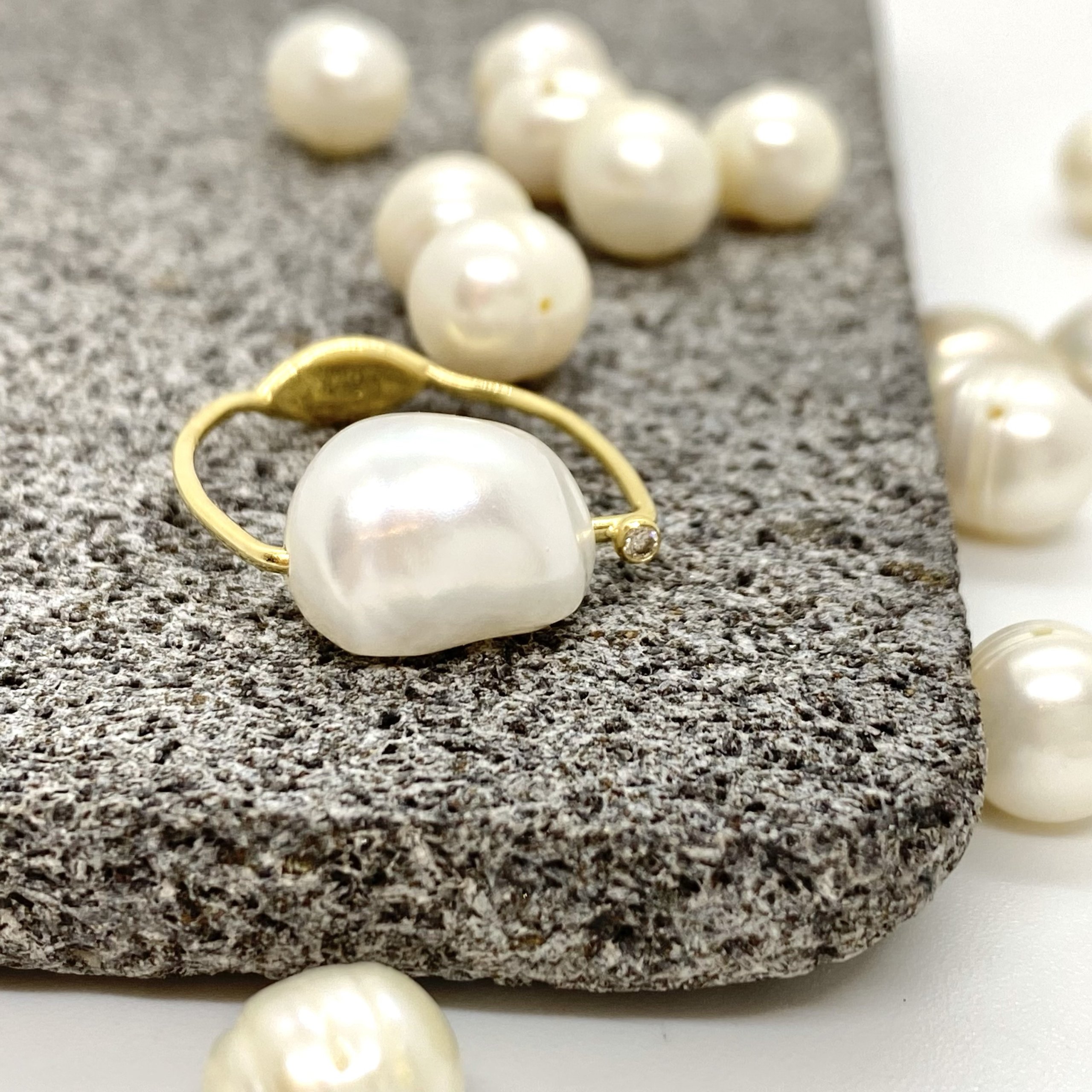 Pearl and diamond wire ring — Melina Fachidis (7)