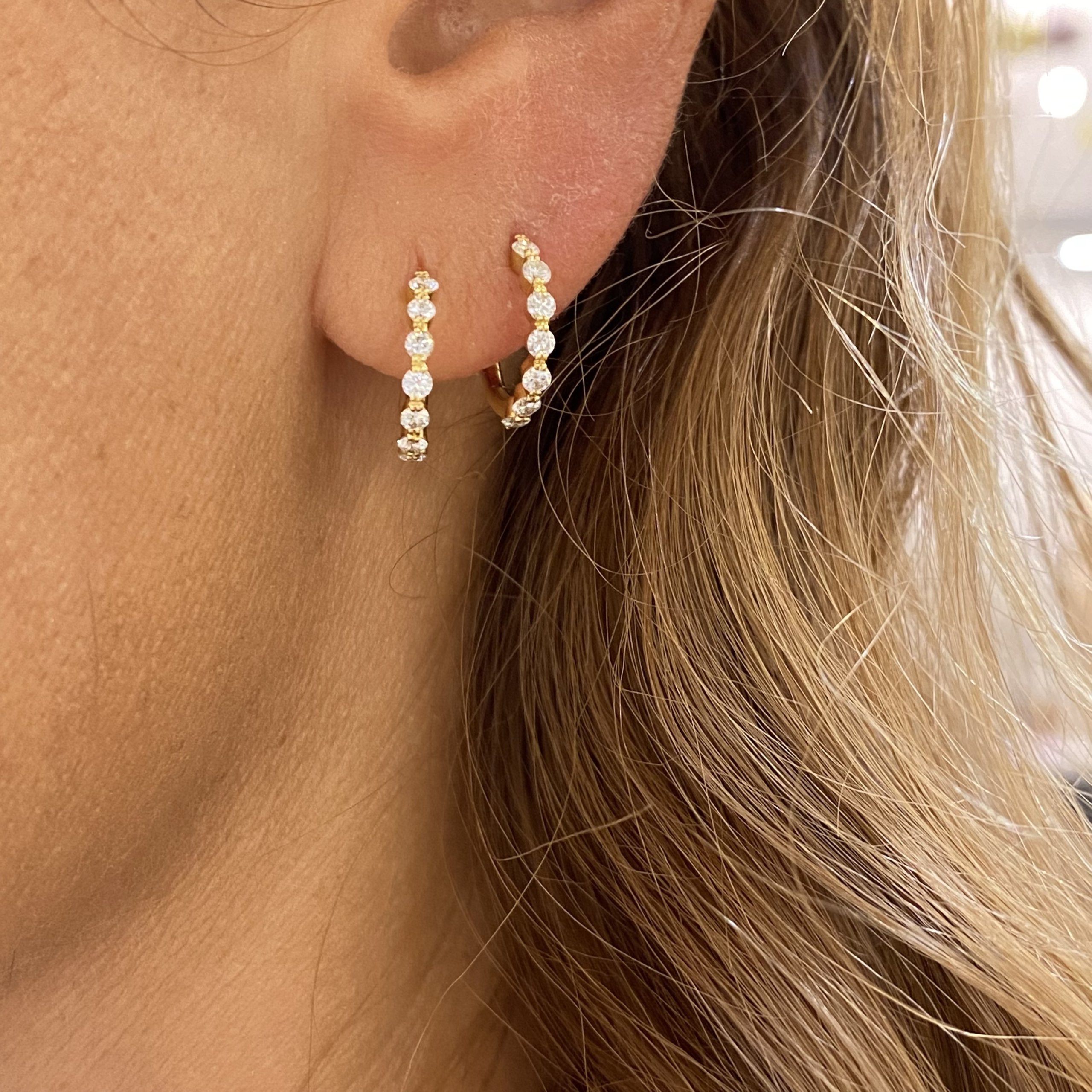 12 diamond huggie hoop earrings — Melina Fachidis (5)