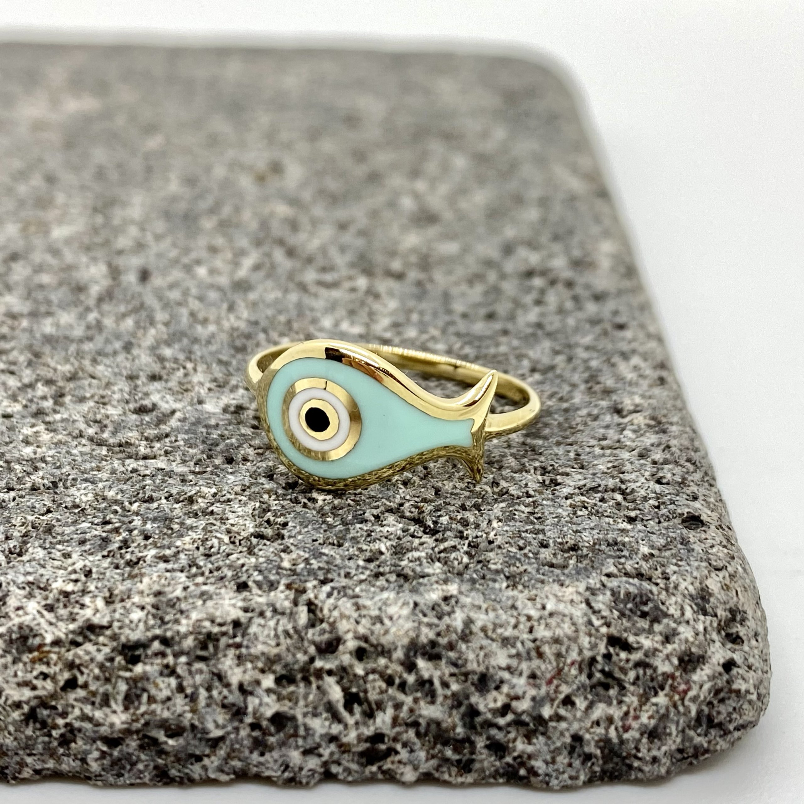 14k yellow gold ring with enamel fish minimal design — Melina Fachidis (3)