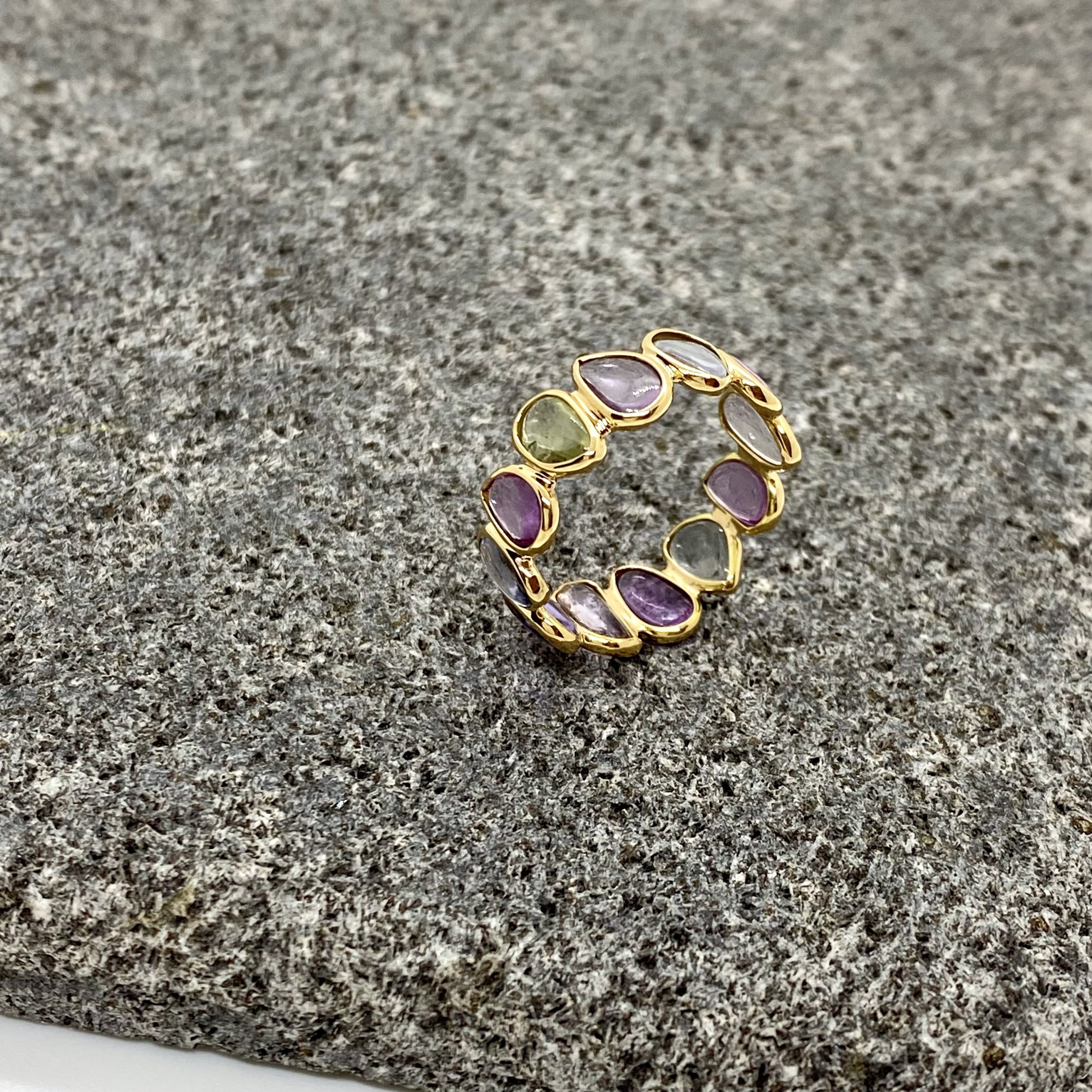 Multi color irregular sapphire ring — Melina Fachidis (3)