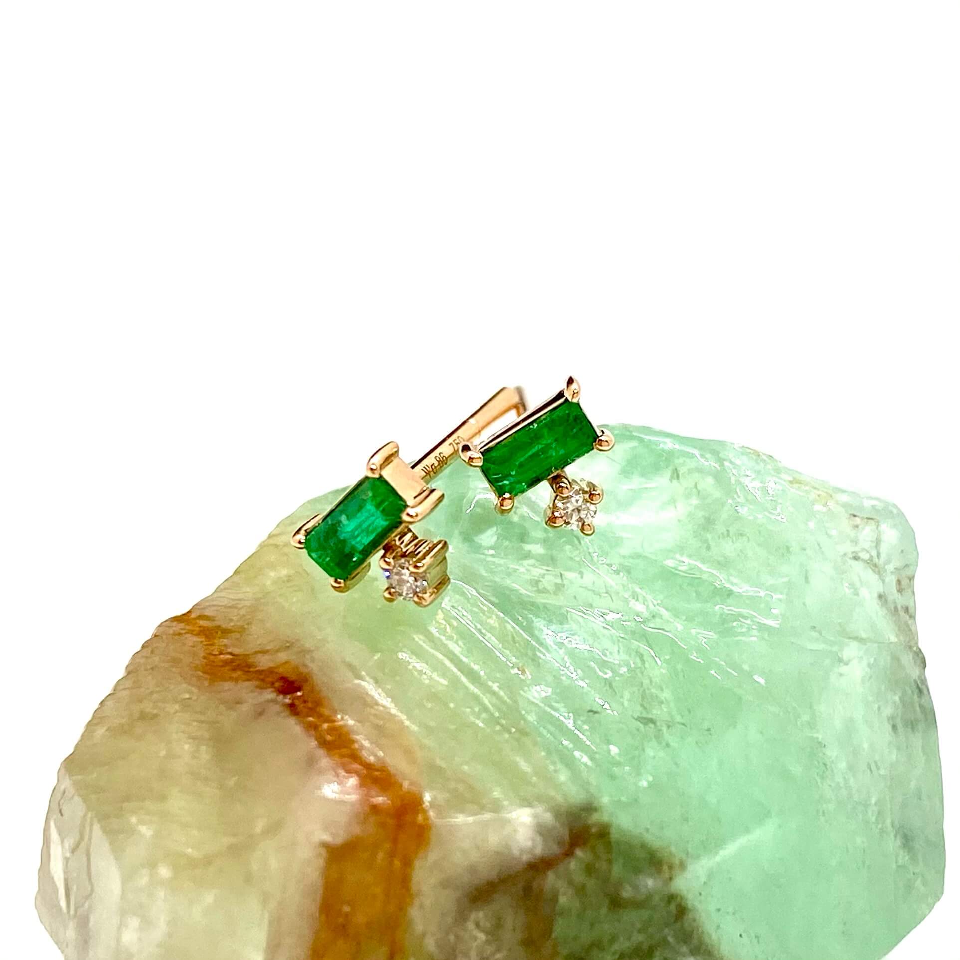 Emeralds and diamonds stud earrings — Melina Fachidis (3)