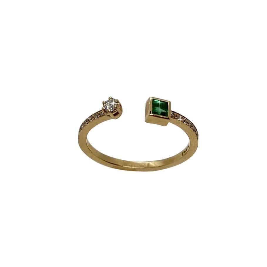 Square emerald and diamond ring — Melina Fachidis (2)