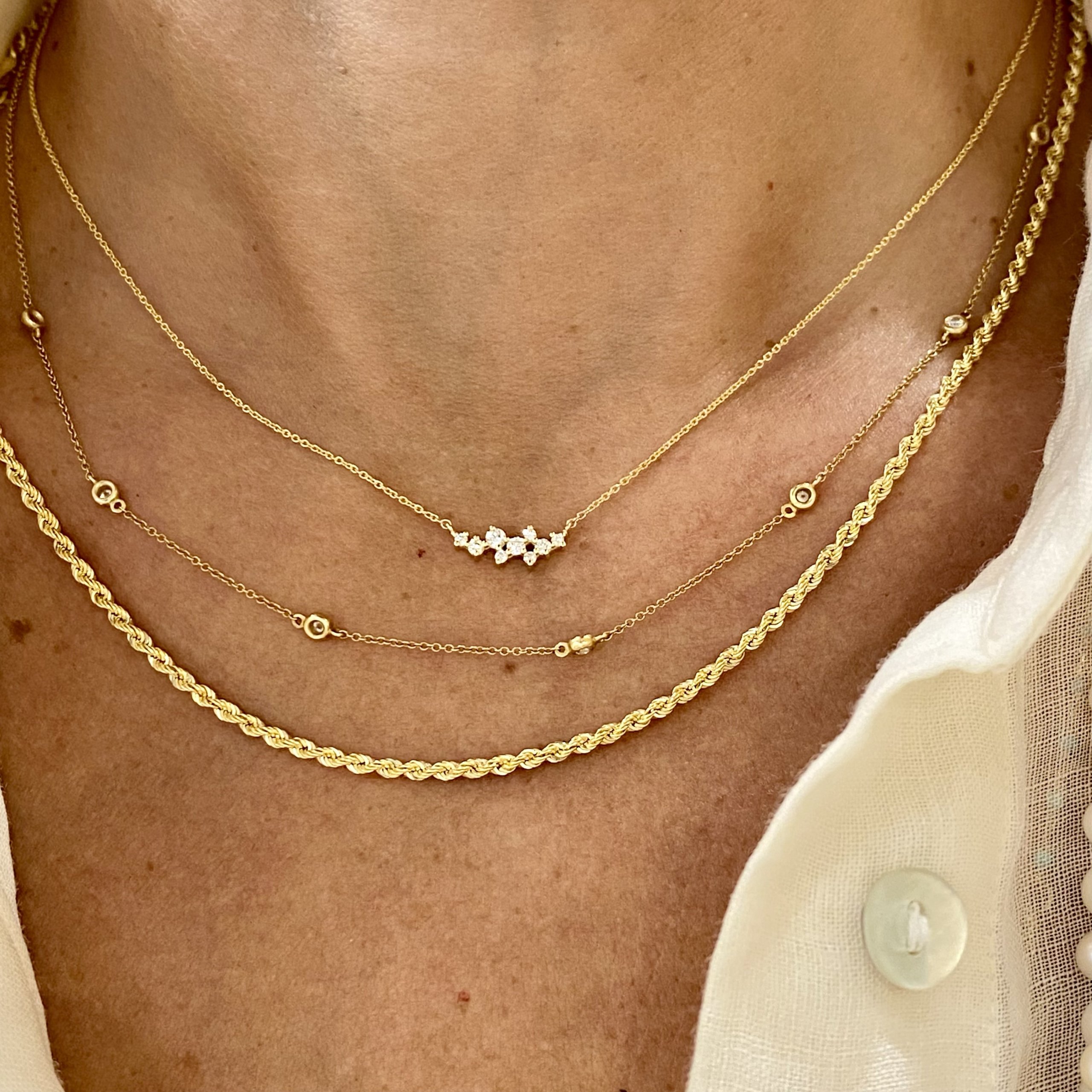 9 diamond gold pendant — Melina Fachidis (3)