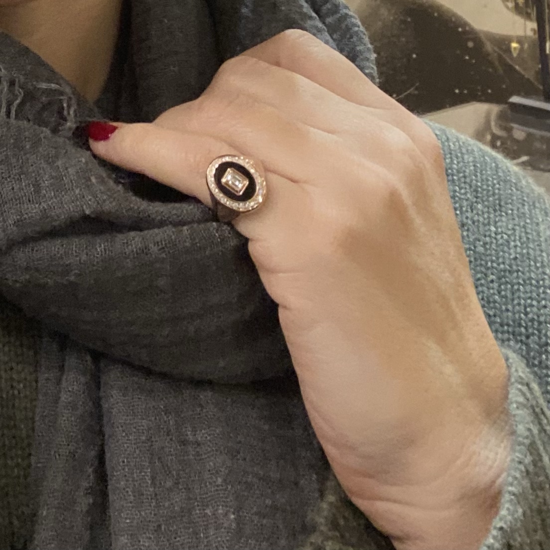 Baguette diamond luxury chevalier oval ring — Melina Fachidis (3)