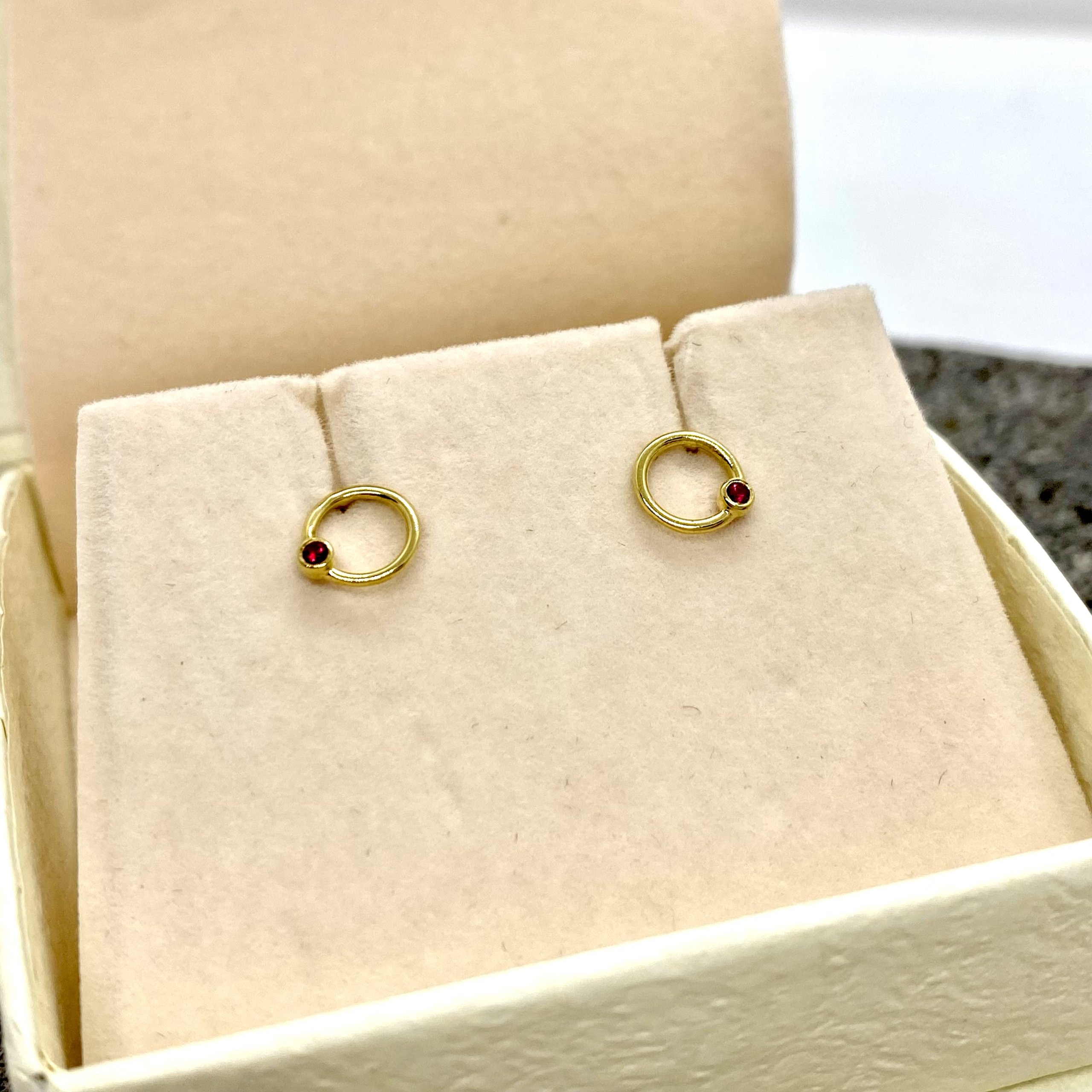 Circle earrings with rubies — Melina Fachidis (5)