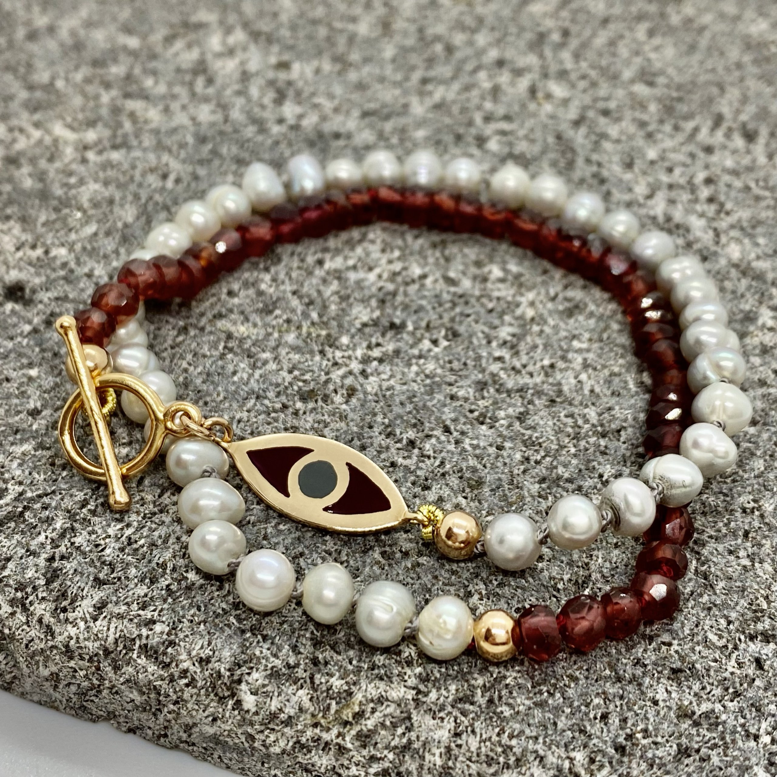 2ble eye bracelet with garnet and pearls — Melina Fachidis (3)