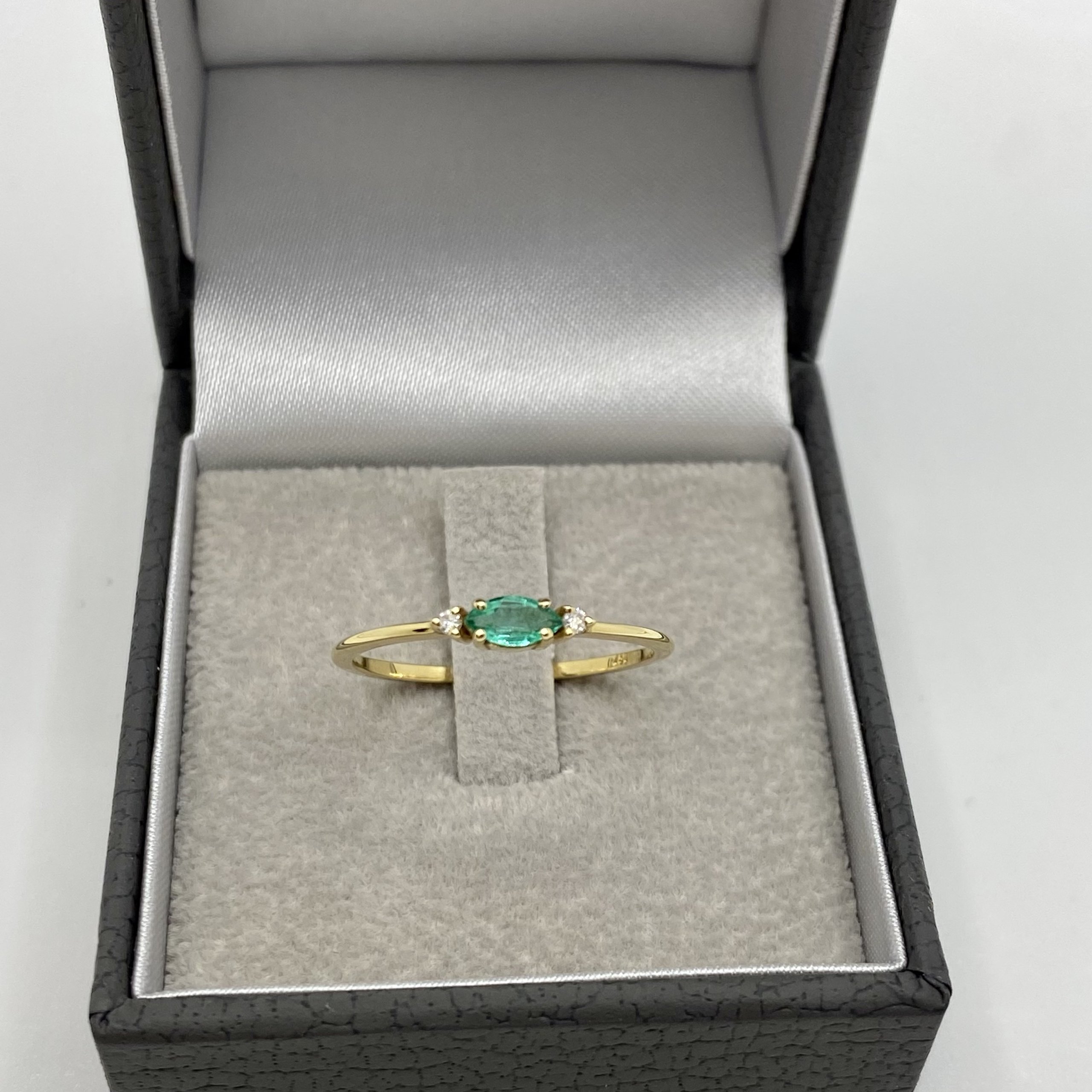 Marquise emerald ring — Melina Fachidis (6)
