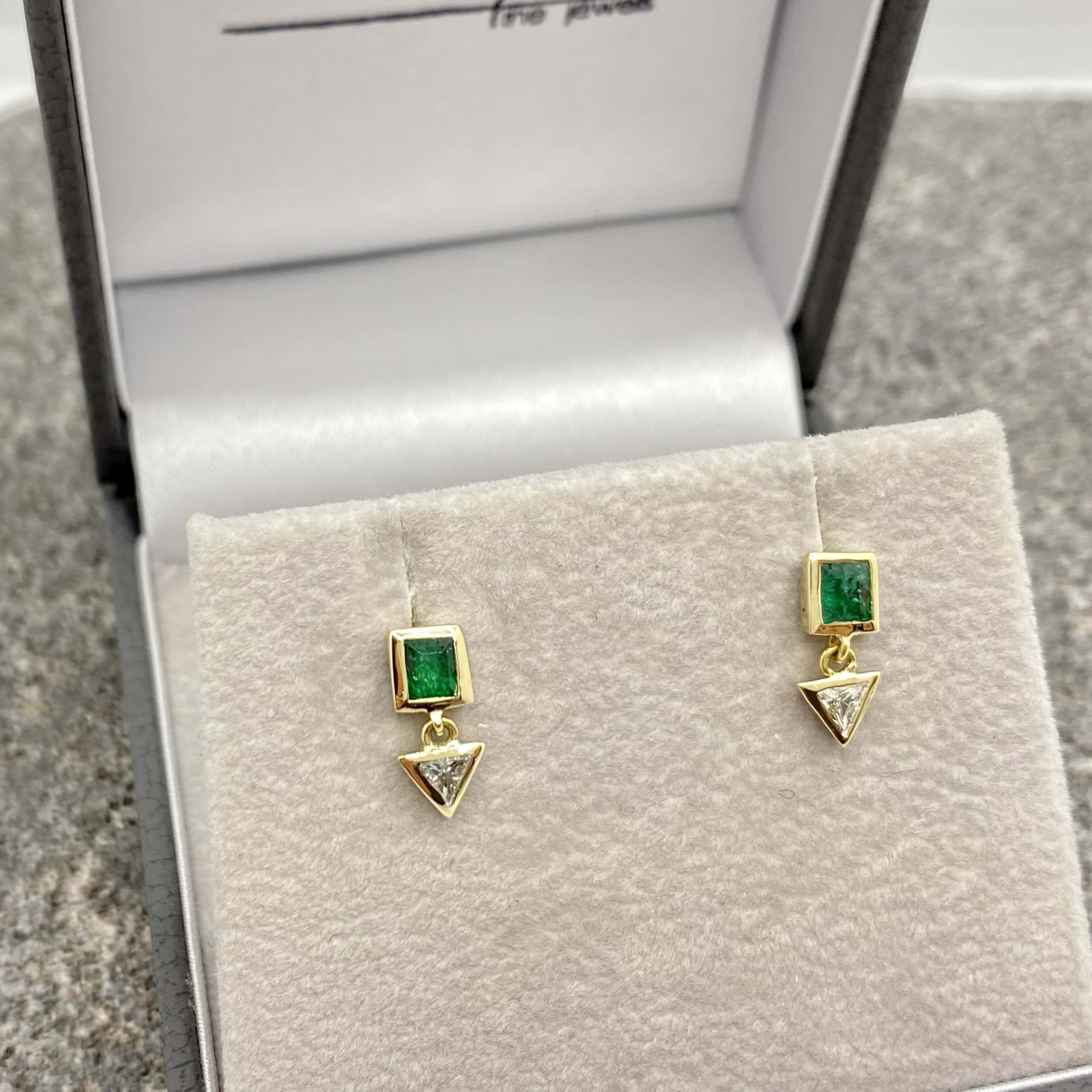 Emerald and triangular diamonds earrings — Melina Fachidis (3)