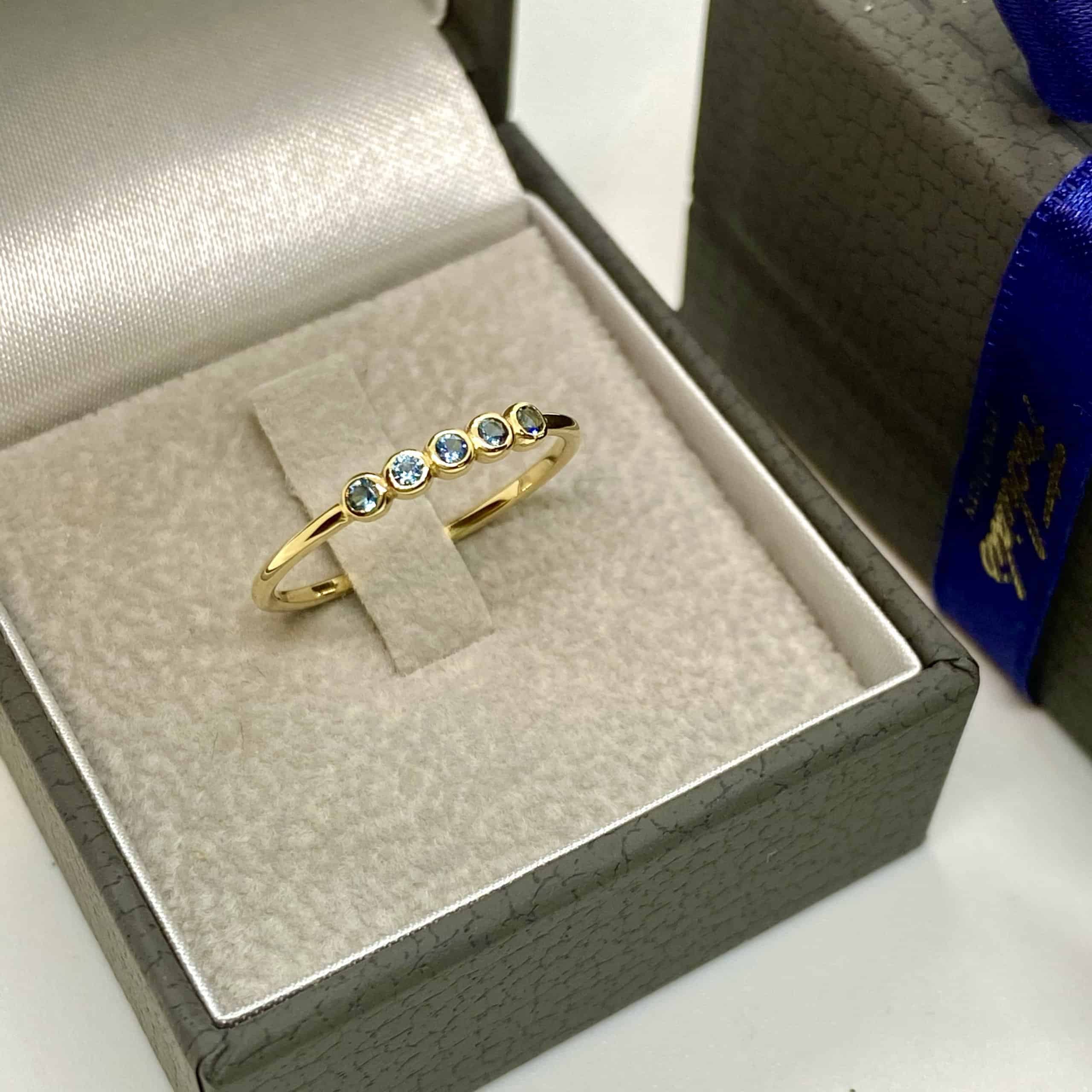Blue topaz 5 stones fine ring — Melina Fachidis (2)