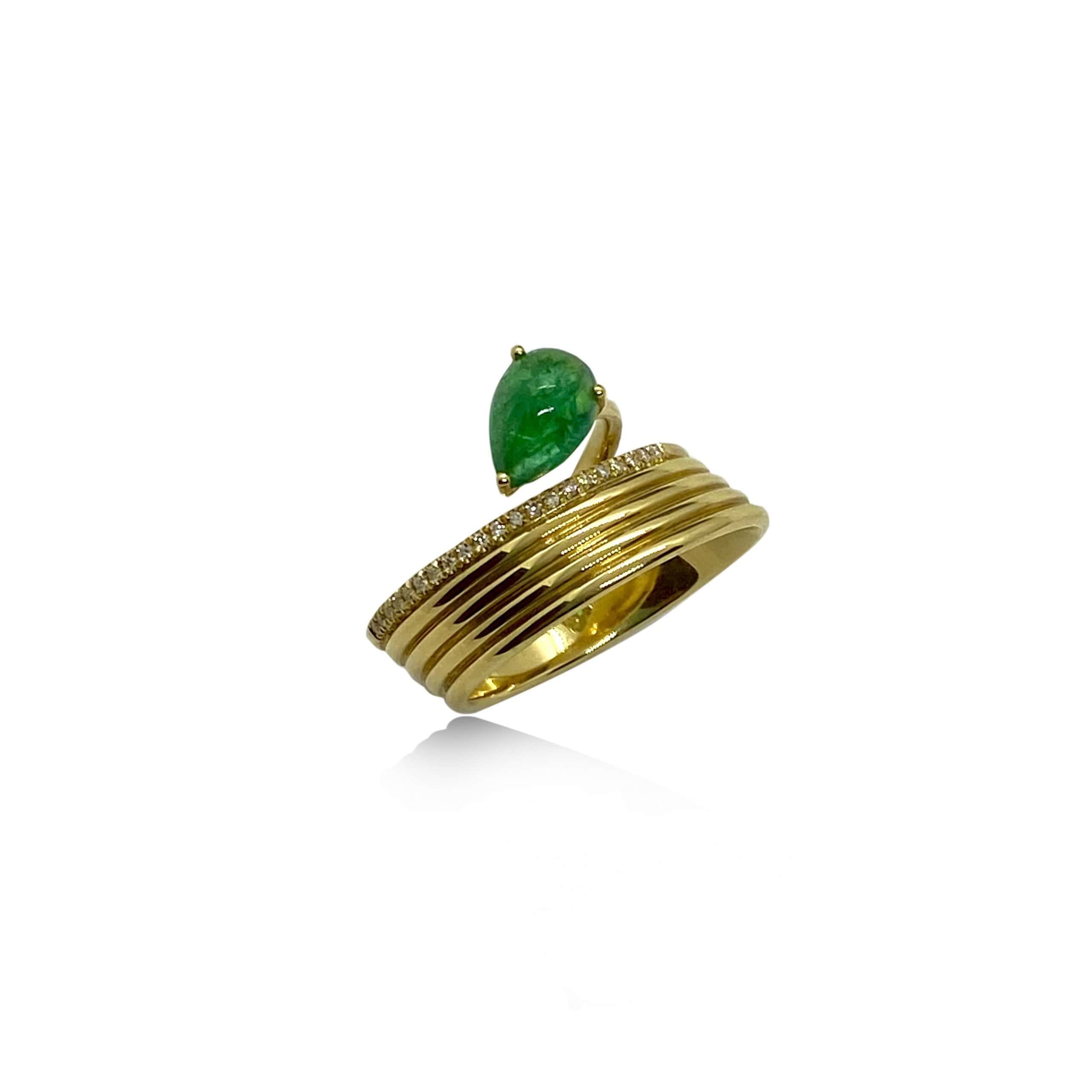 Natural emerald spiral ring — Melina Fachidis (3)