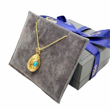 Yellow gold silver egg shape chain pendant with a turquoise and a green onyx. — Melina Fachidis (4)