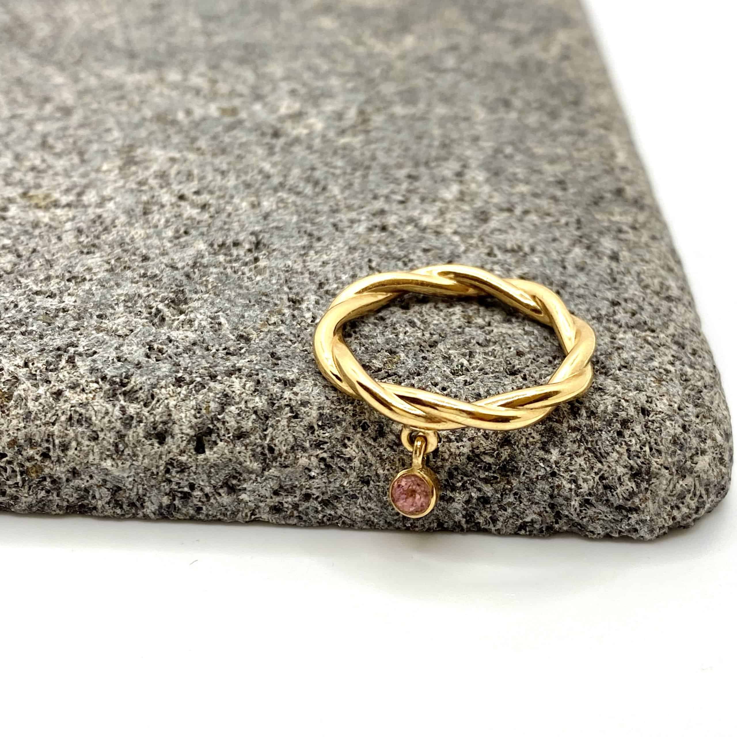 Rose gold twisted ring with one tourmaline — Melina Fachidis (3)