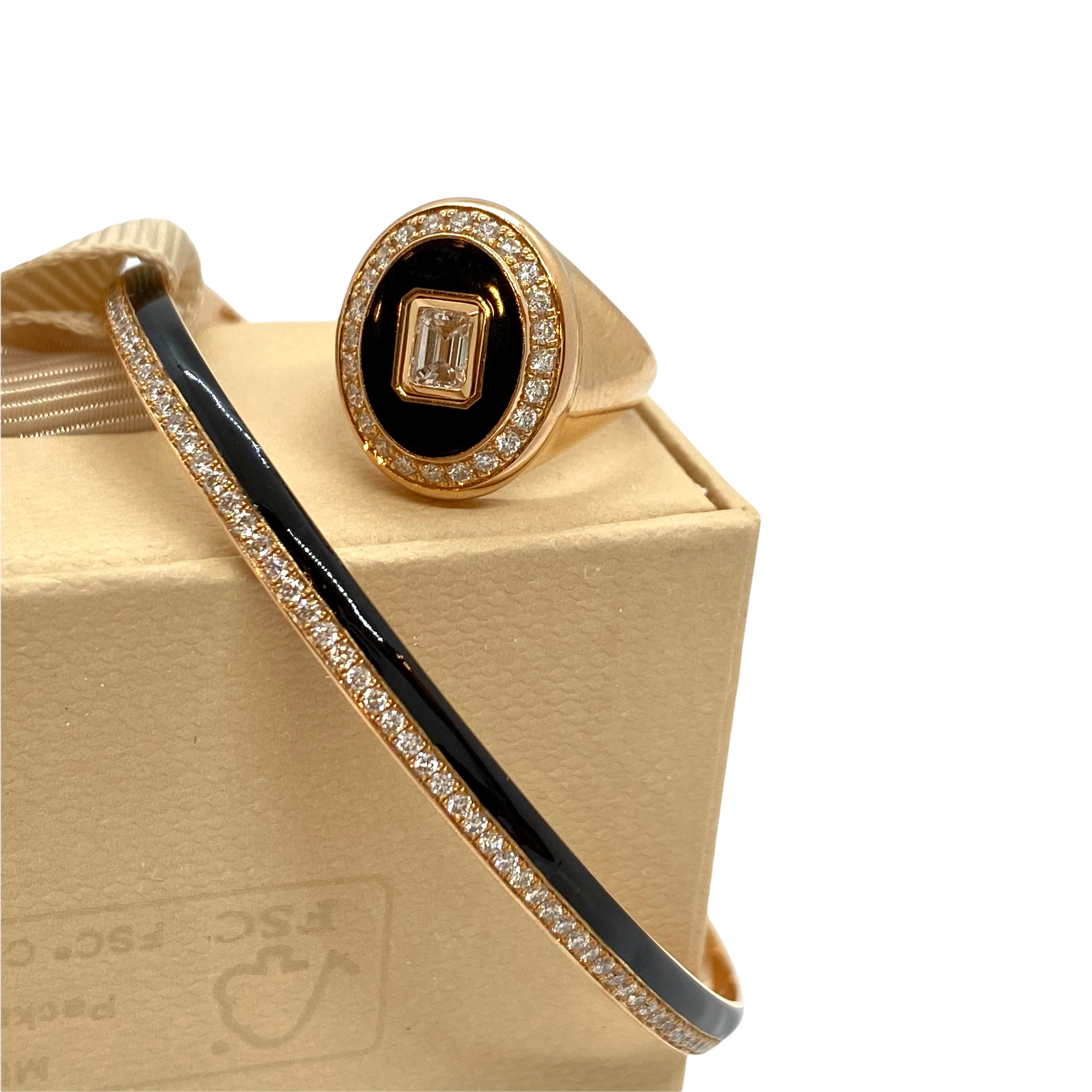 Black enameled cuff bracelet — Melina Fachidis (4)