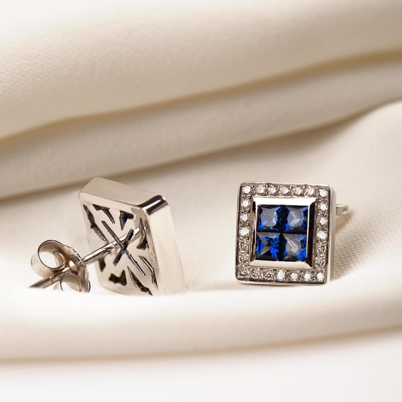 Square stud earrings with sapphires — Melina Fachidis (2)
