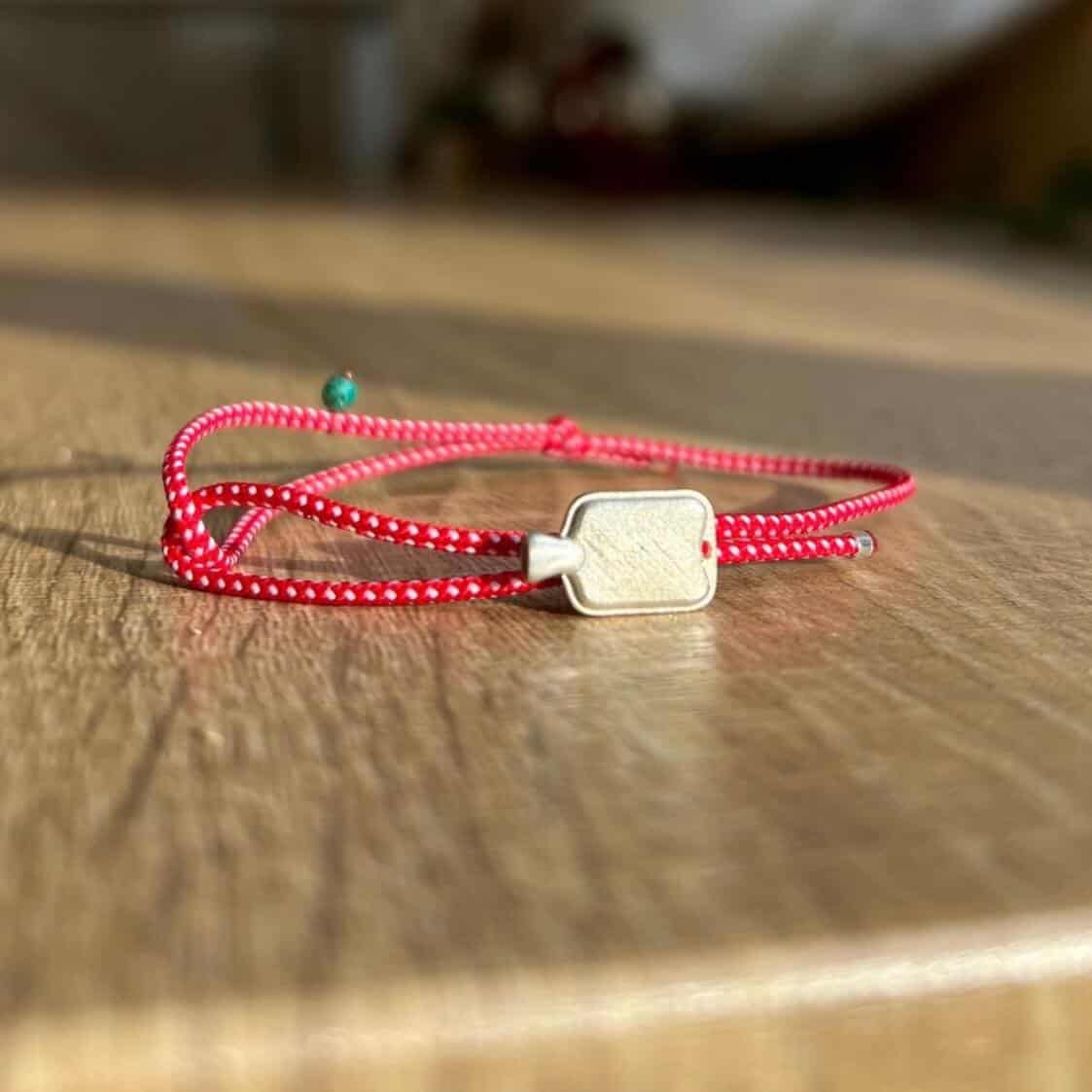 March bracelet 2024 — Melina Fachidis (3)